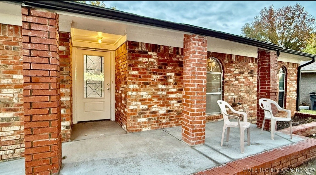 2511 S 121st East Avenue Property Photo 23