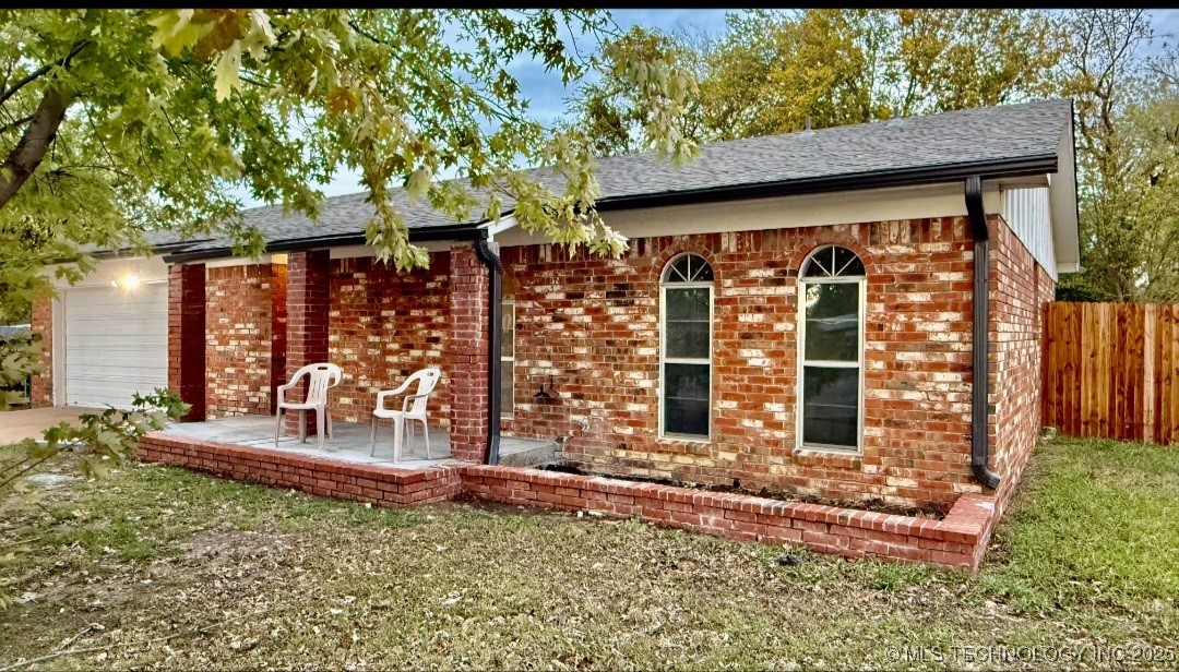 2511 S 121st East Avenue Property Photo 24