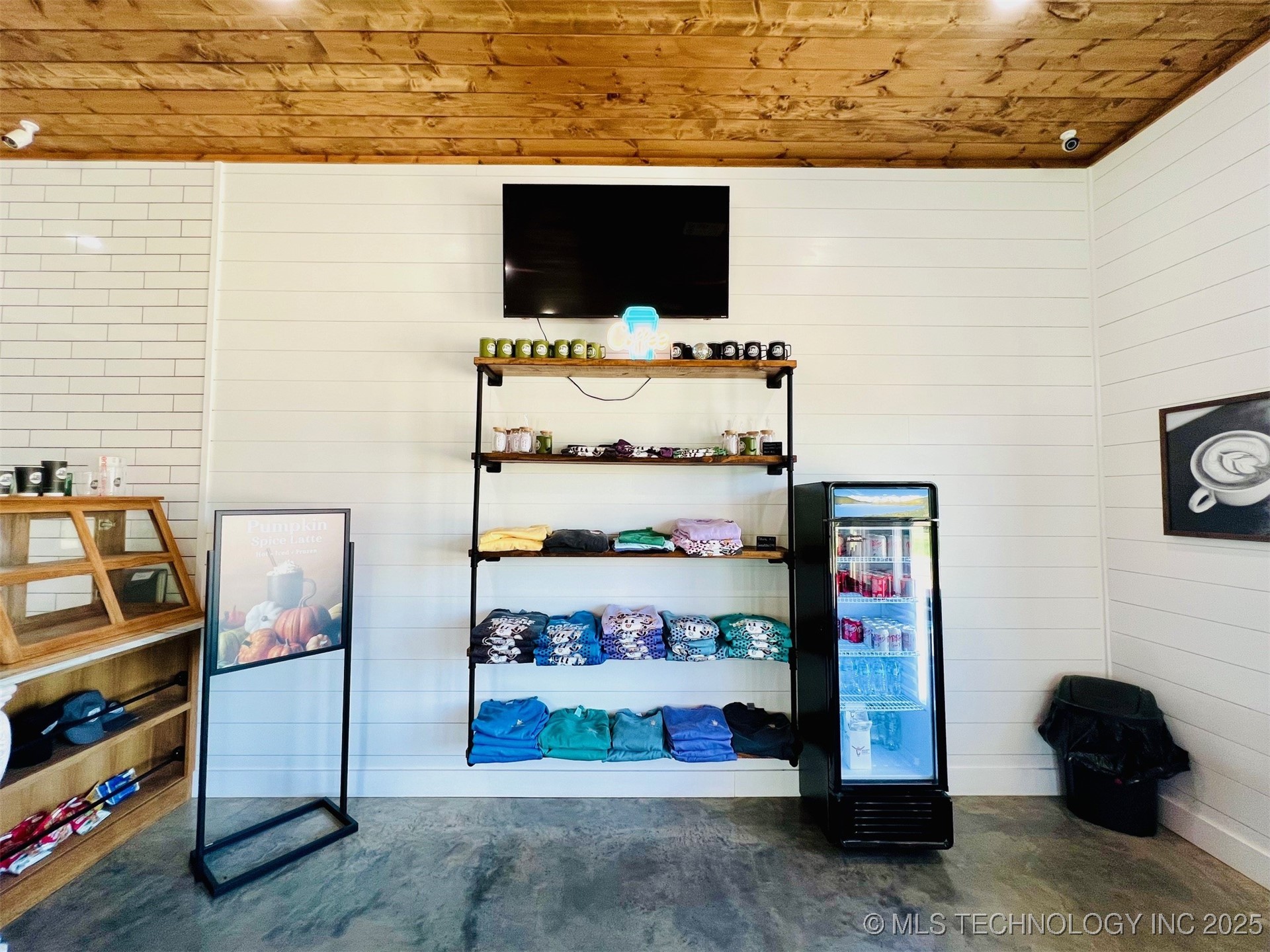 211 W Hwy 70 Property Photo 13