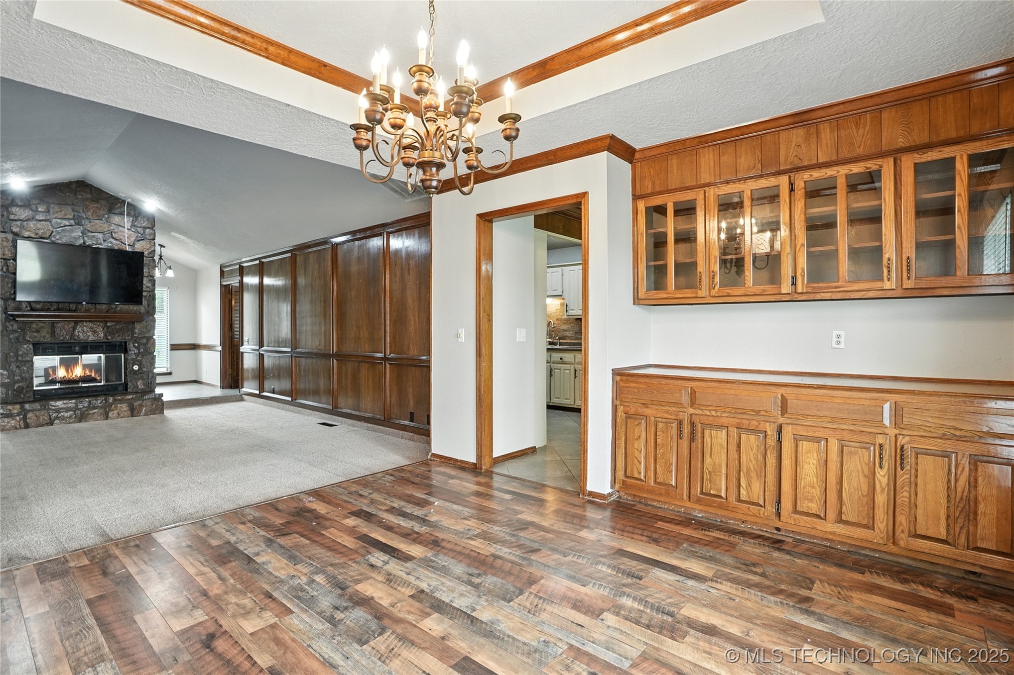 408 E Kingsport Street Property Photo 4