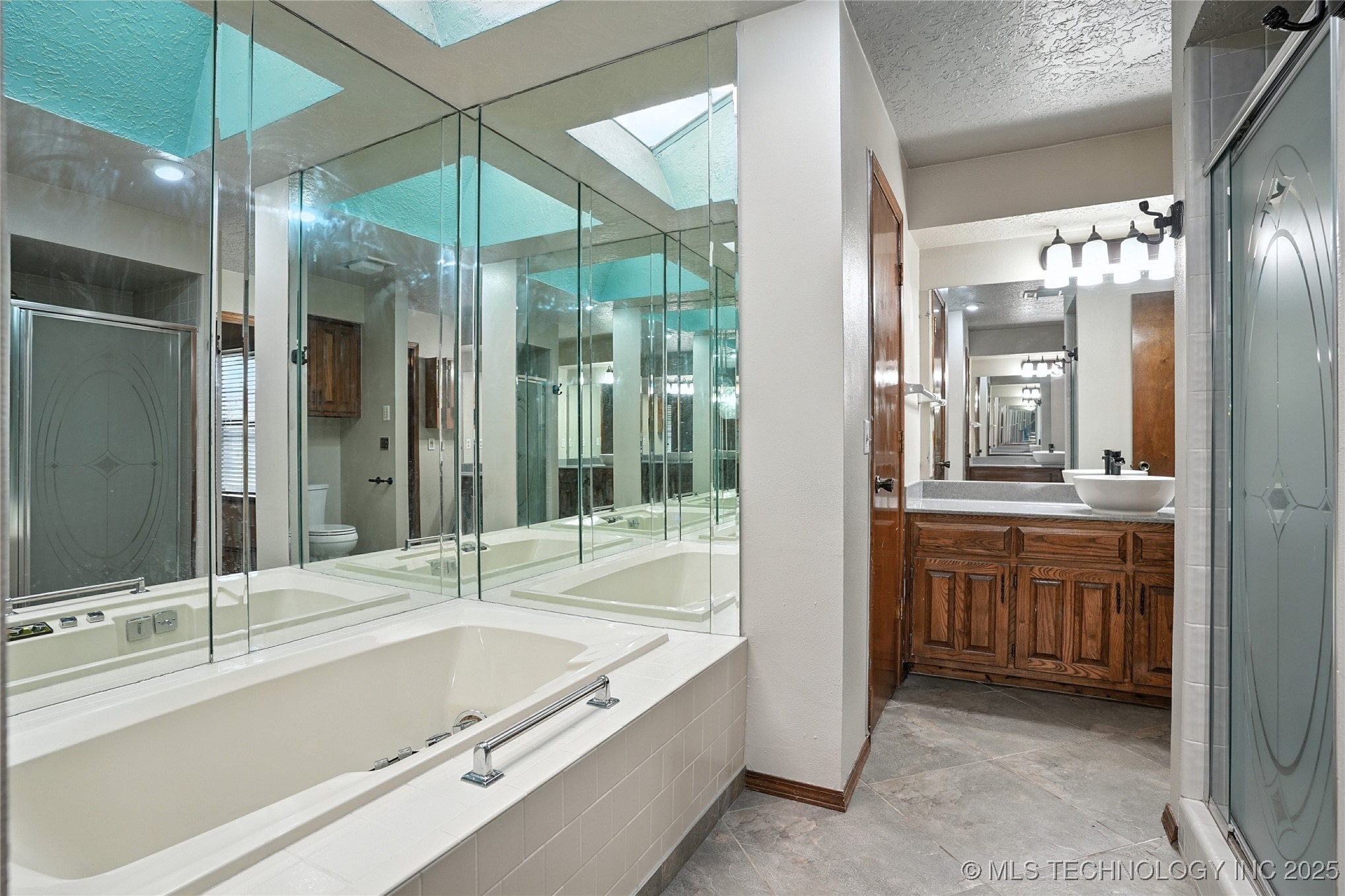 408 E Kingsport Street Property Photo 14