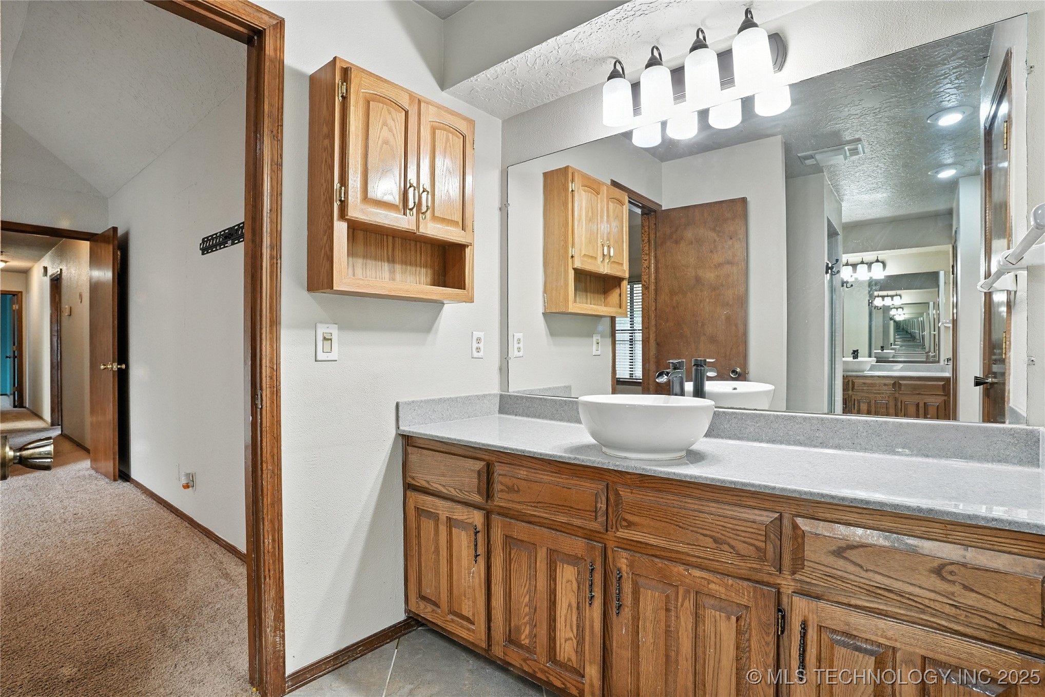 408 E Kingsport Street Property Photo 15