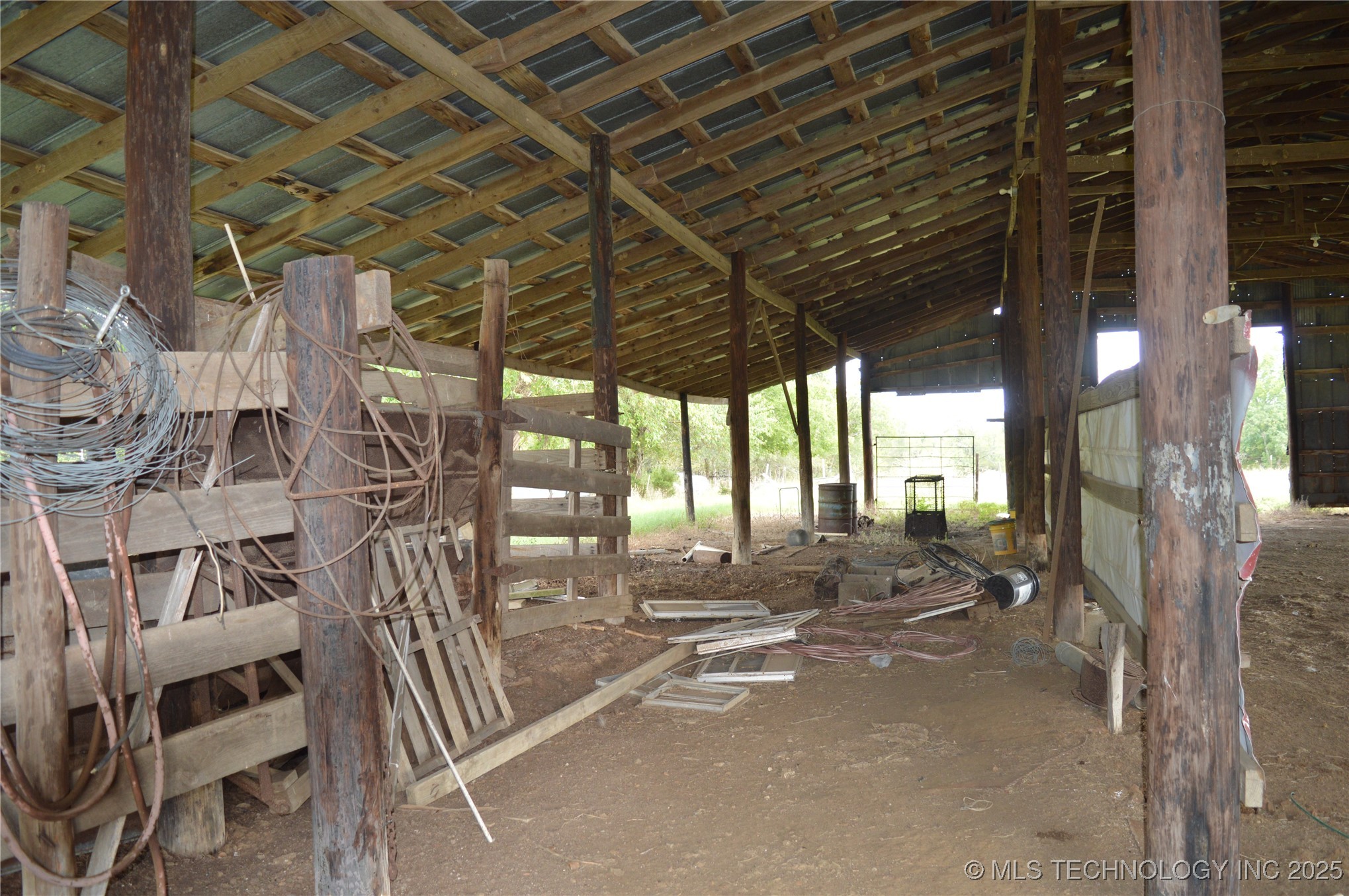 837 N 4250 Road Property Photo 28