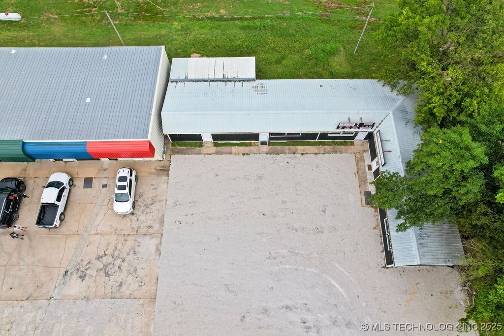 324 W Ketchum Avenue Property Photo 3