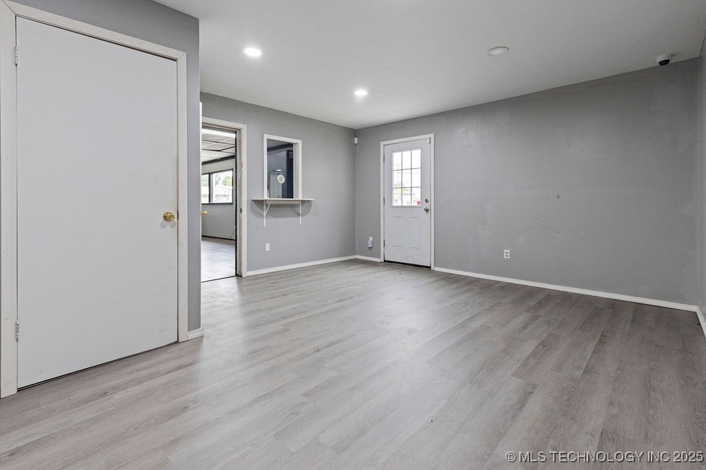 324 W Ketchum Avenue Property Photo 13