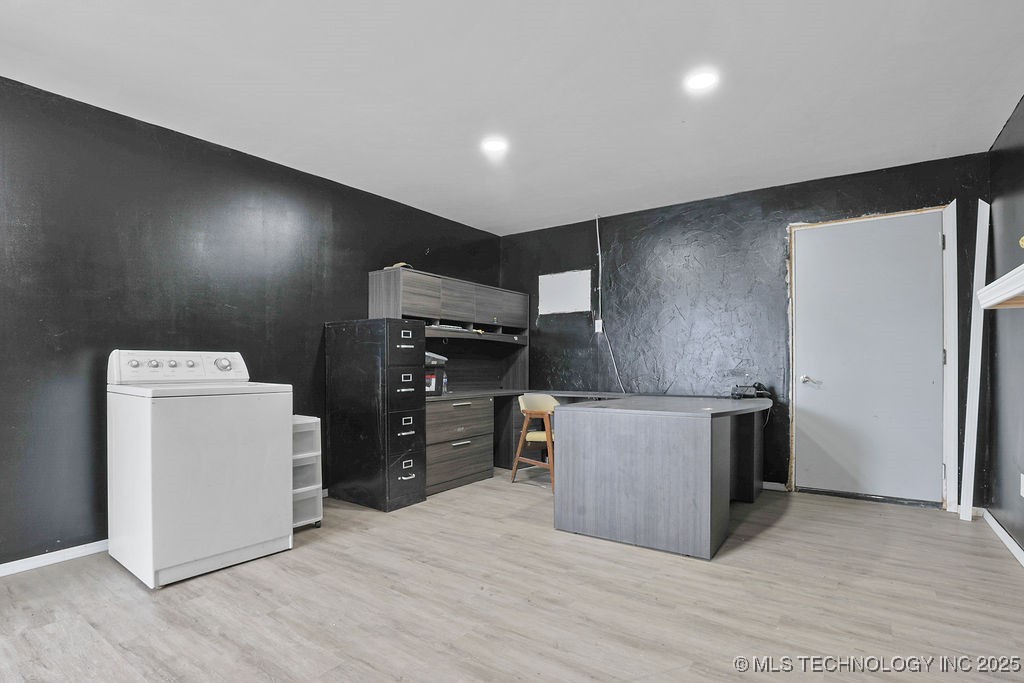 324 W Ketchum Avenue Property Photo 19