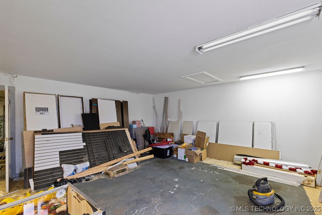 324 W Ketchum Avenue Property Photo 25