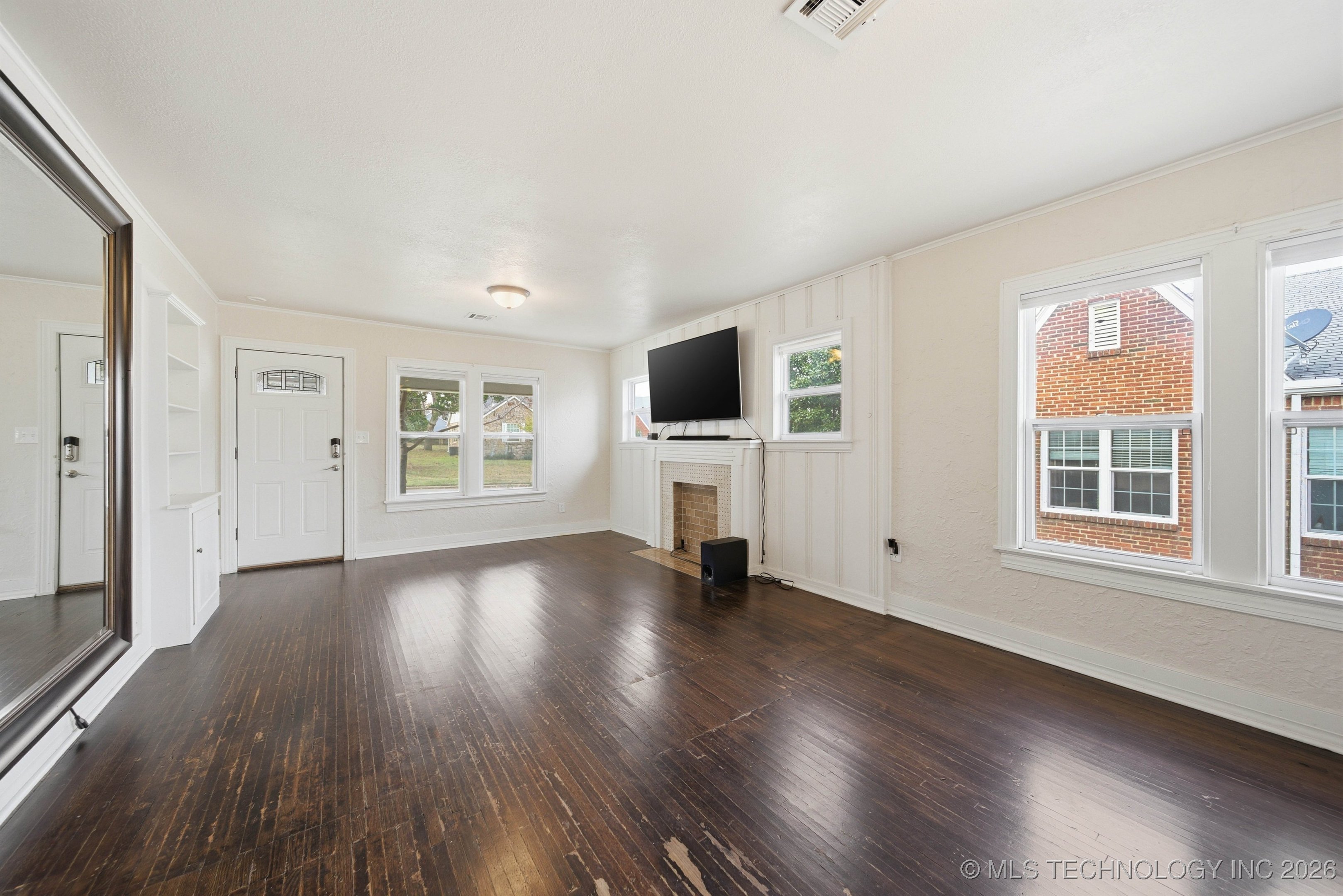 1311 S College Avenue Property Photo 6