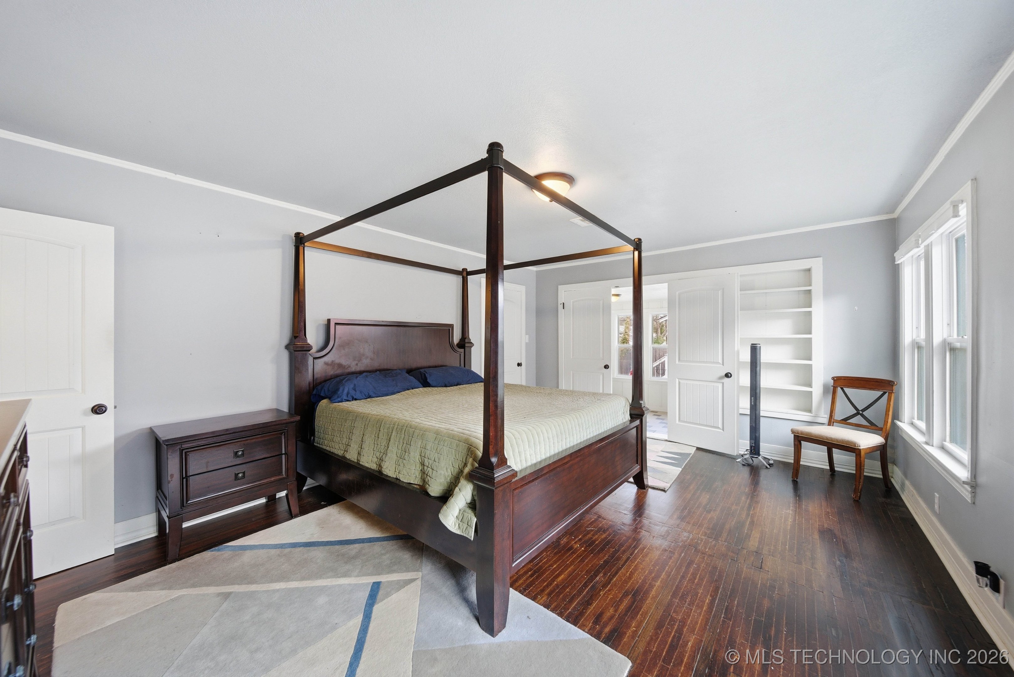 1311 S College Avenue Property Photo 14