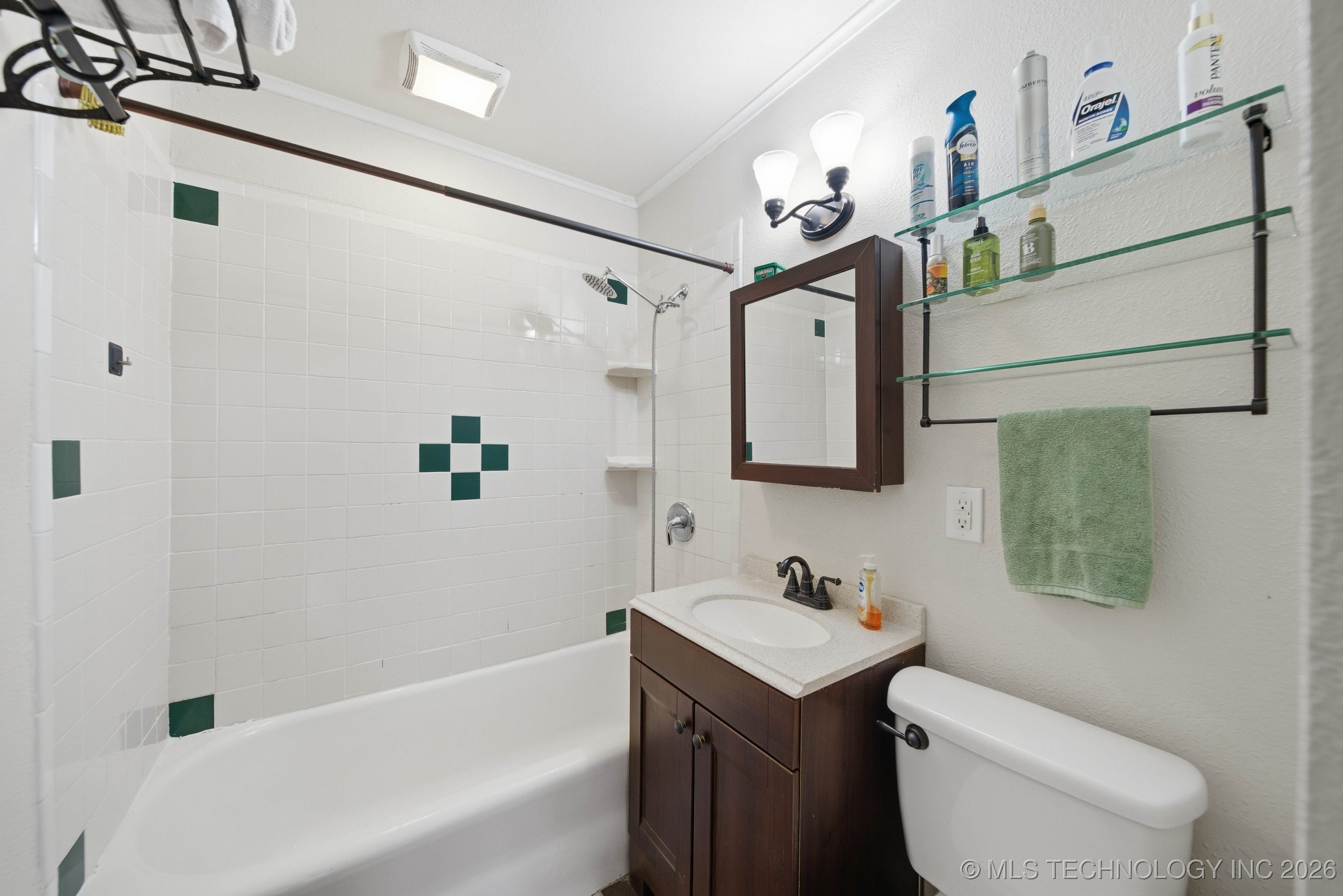 1311 S College Avenue Property Photo 15