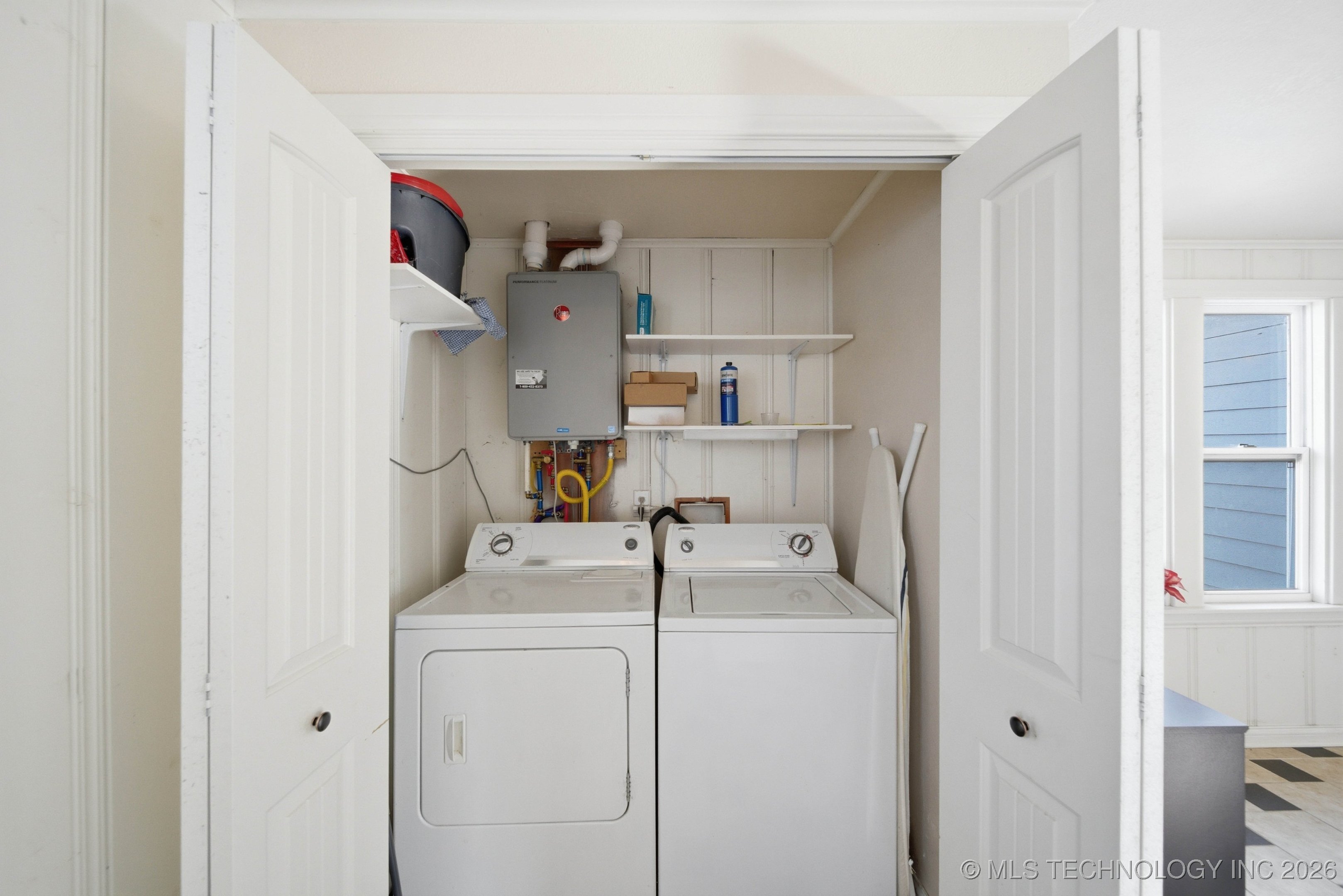 1311 S College Avenue Property Photo 18