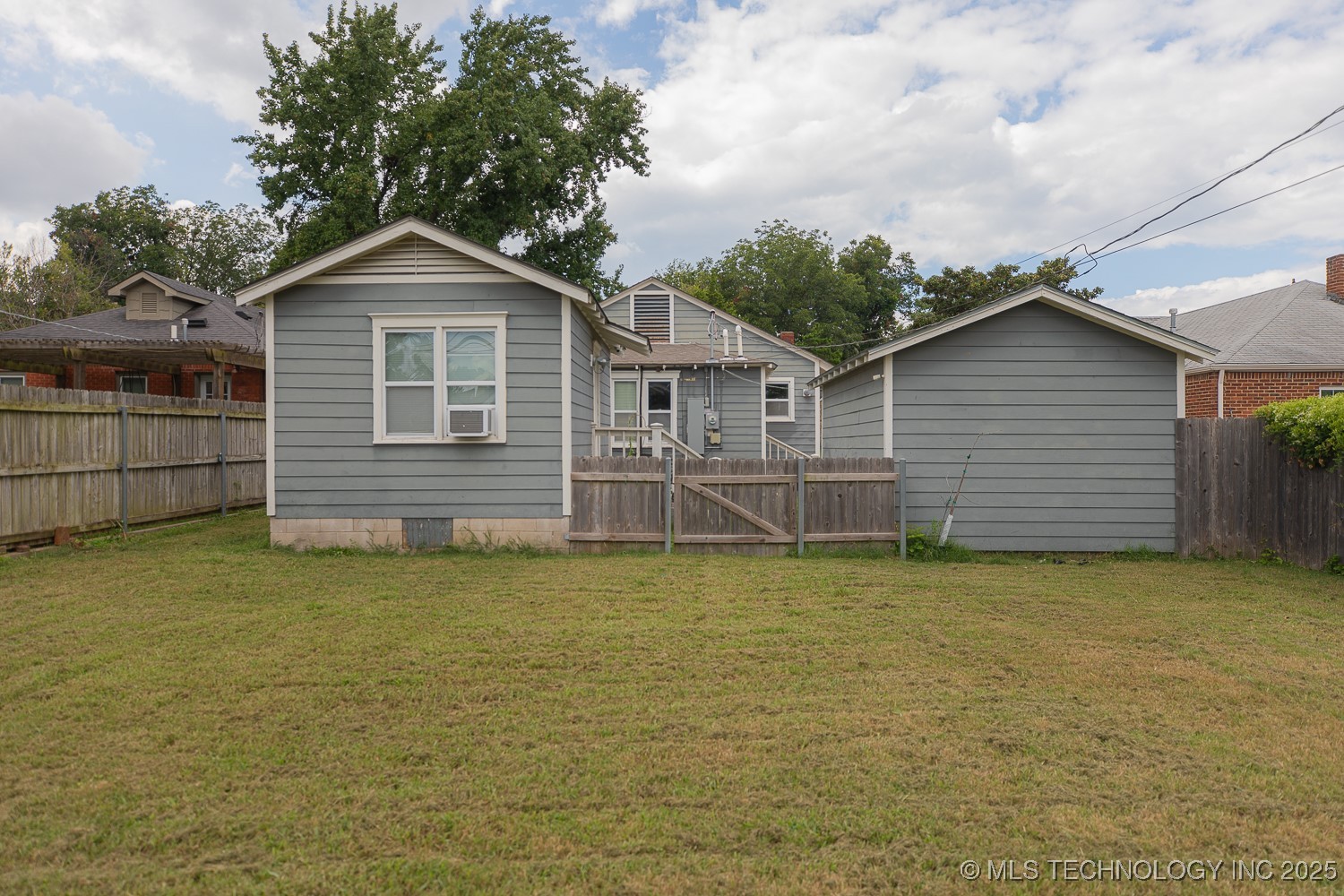 1311 S College Avenue Property Photo 31