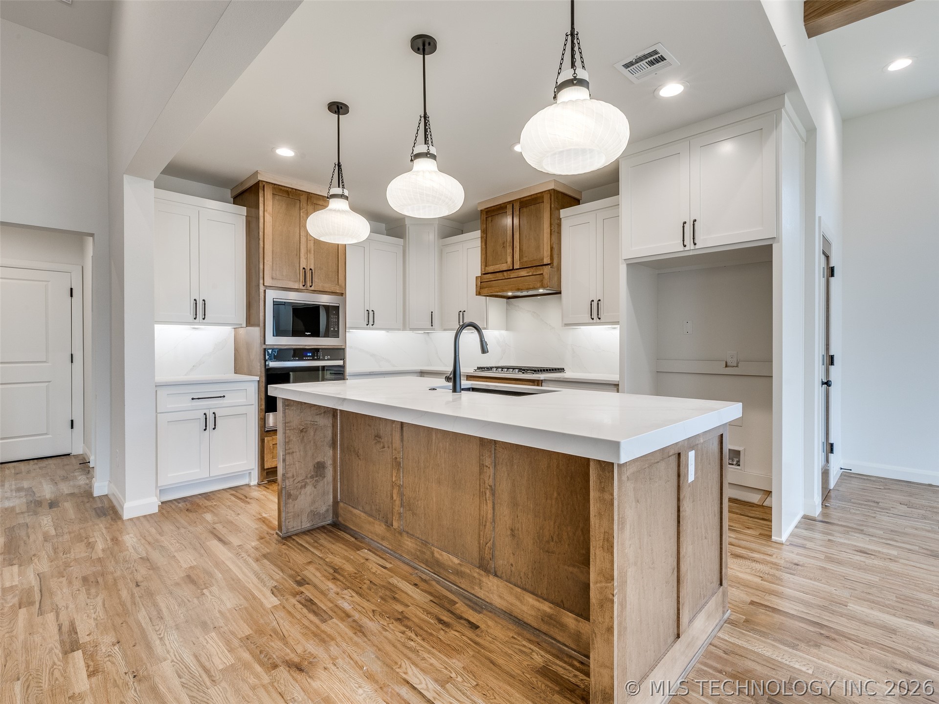 2839 E 142nd Street S Property Photo 22