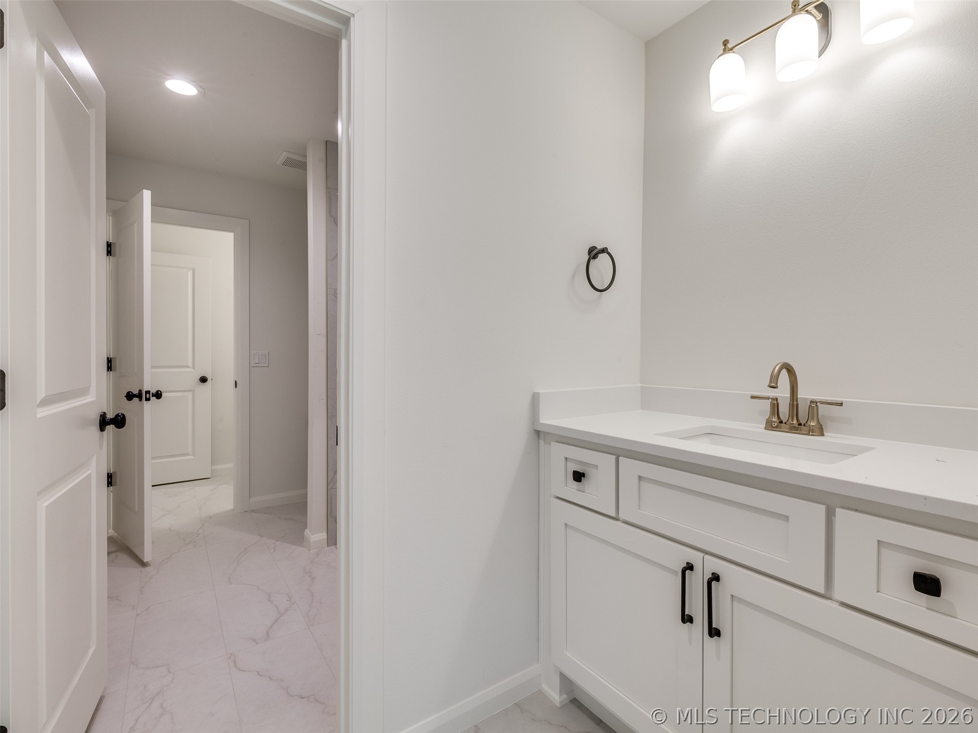 2839 E 142nd Street S Property Photo 67