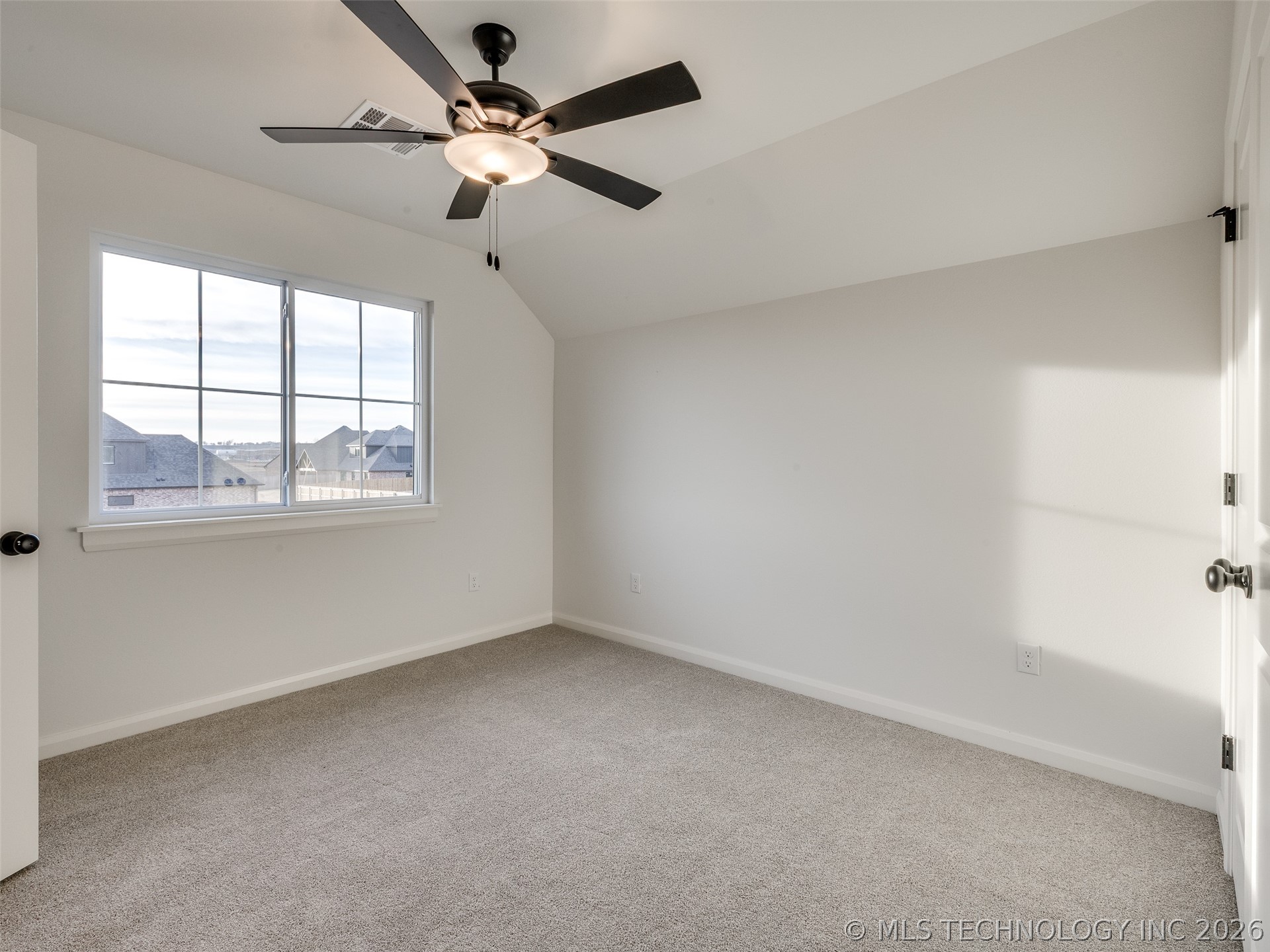 2839 E 142nd Street S Property Photo 68