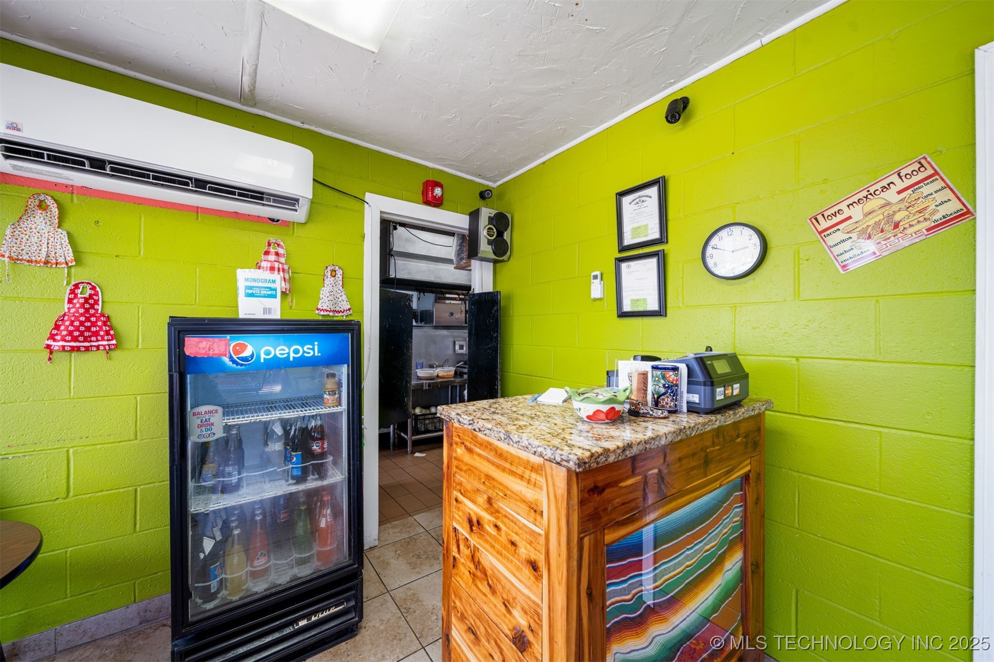 1028 W Main Property Photo 11