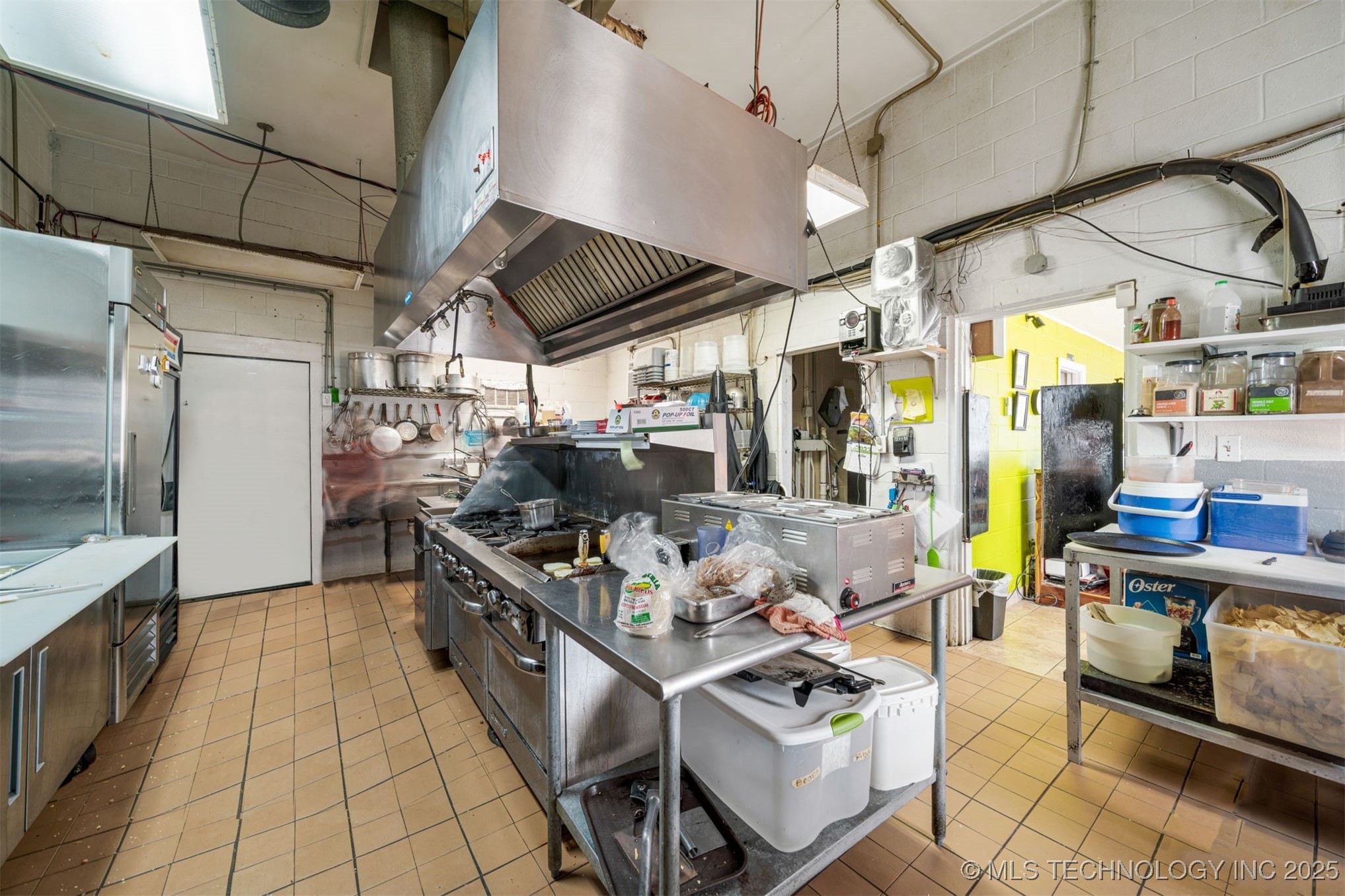 1028 W Main Property Photo 12