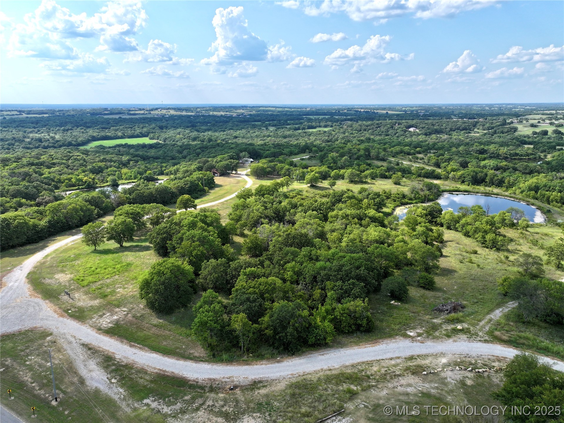 042 E Buffalo Springs Court Property Photo 1