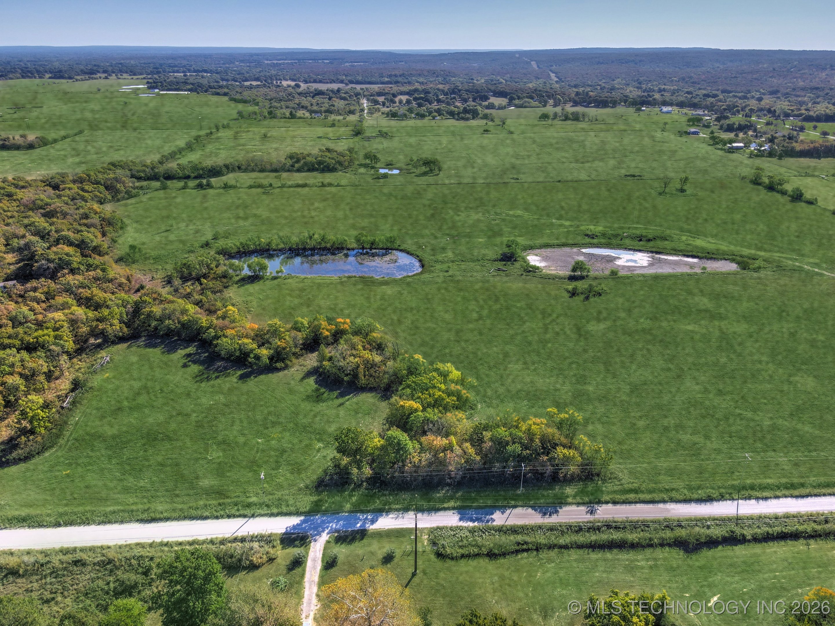 00 N 205 Road Property Photo 1