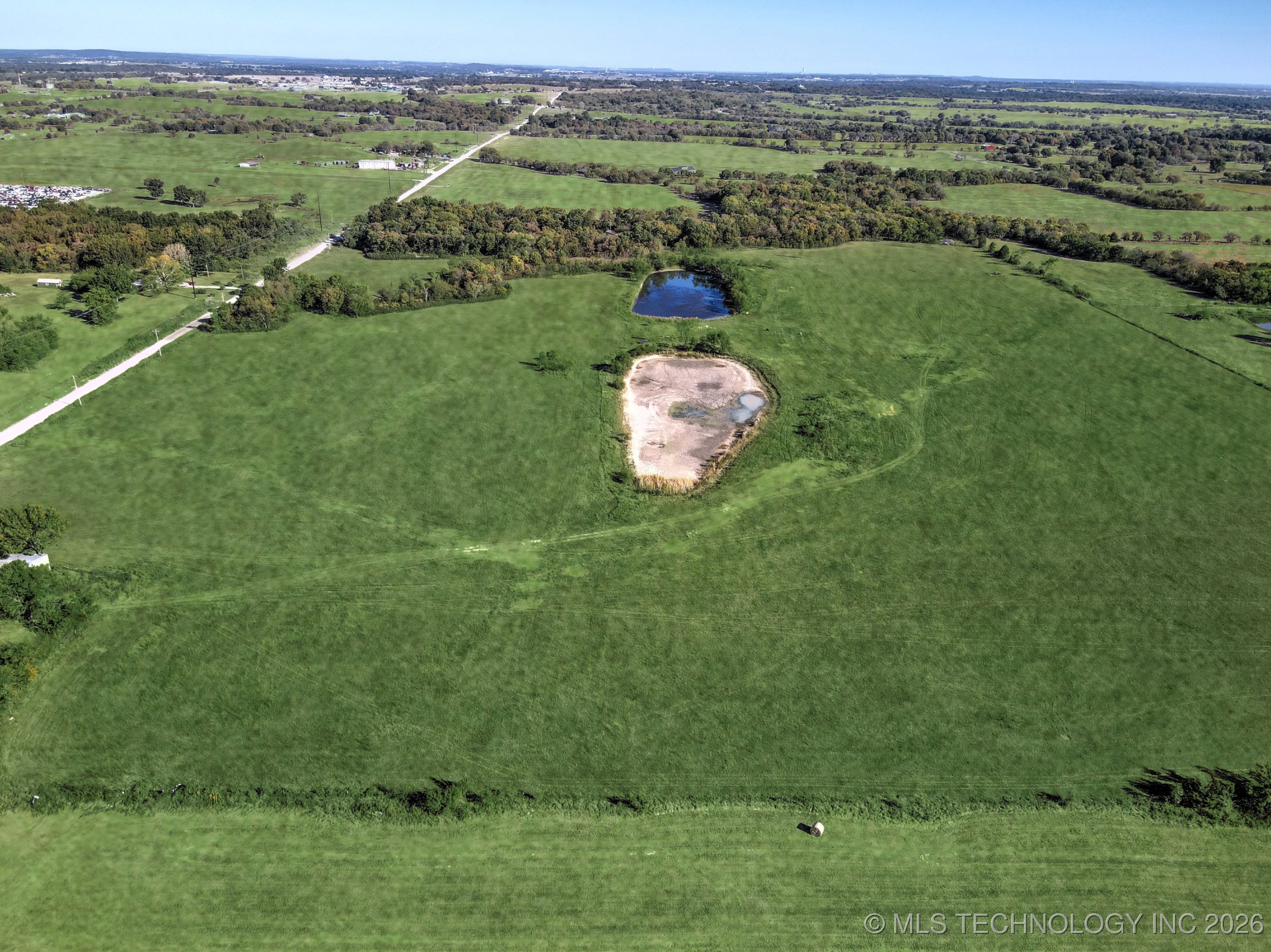 00 N 205 Road Property Photo 4