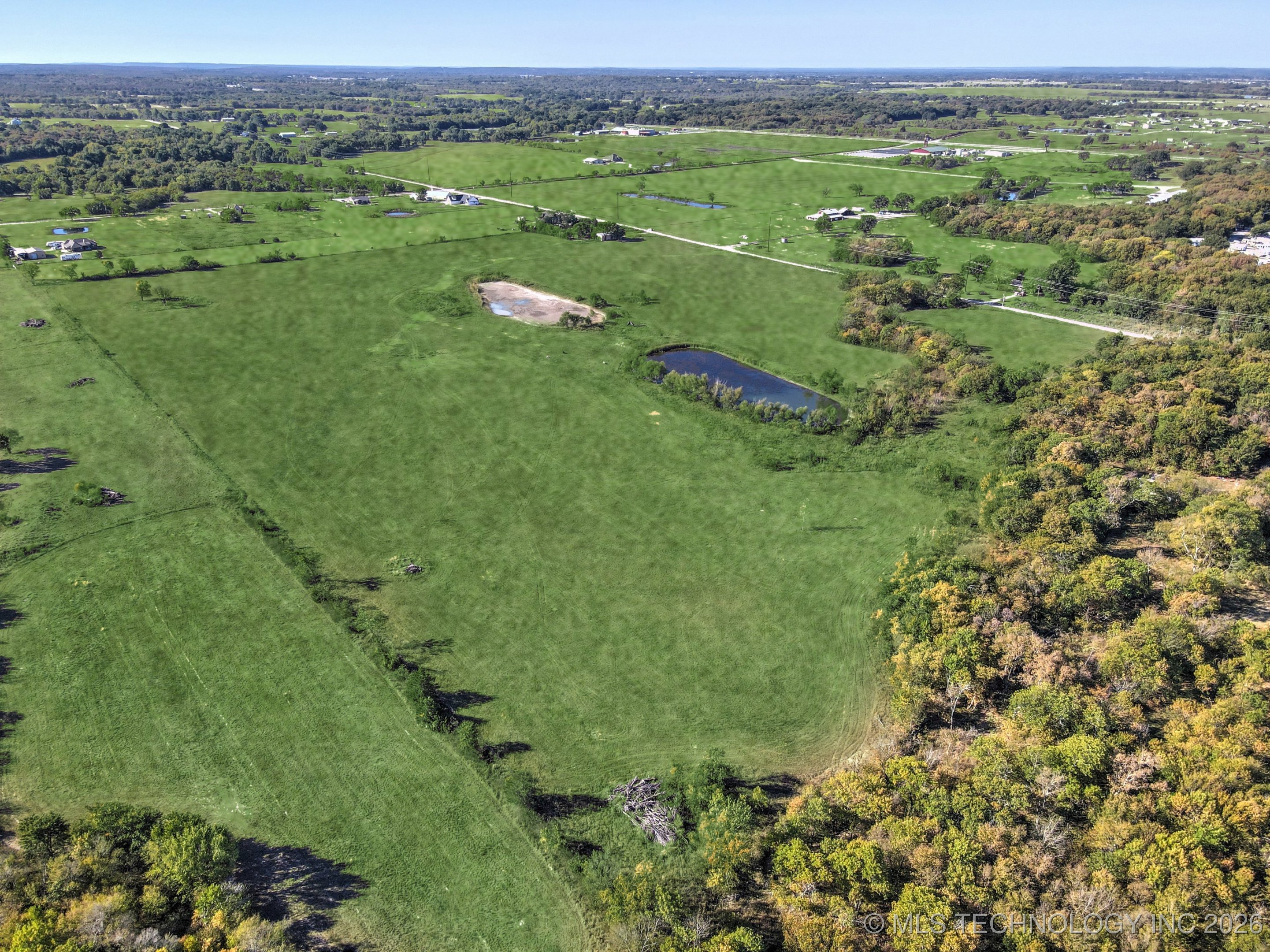 00 N 205 Road Property Photo 6