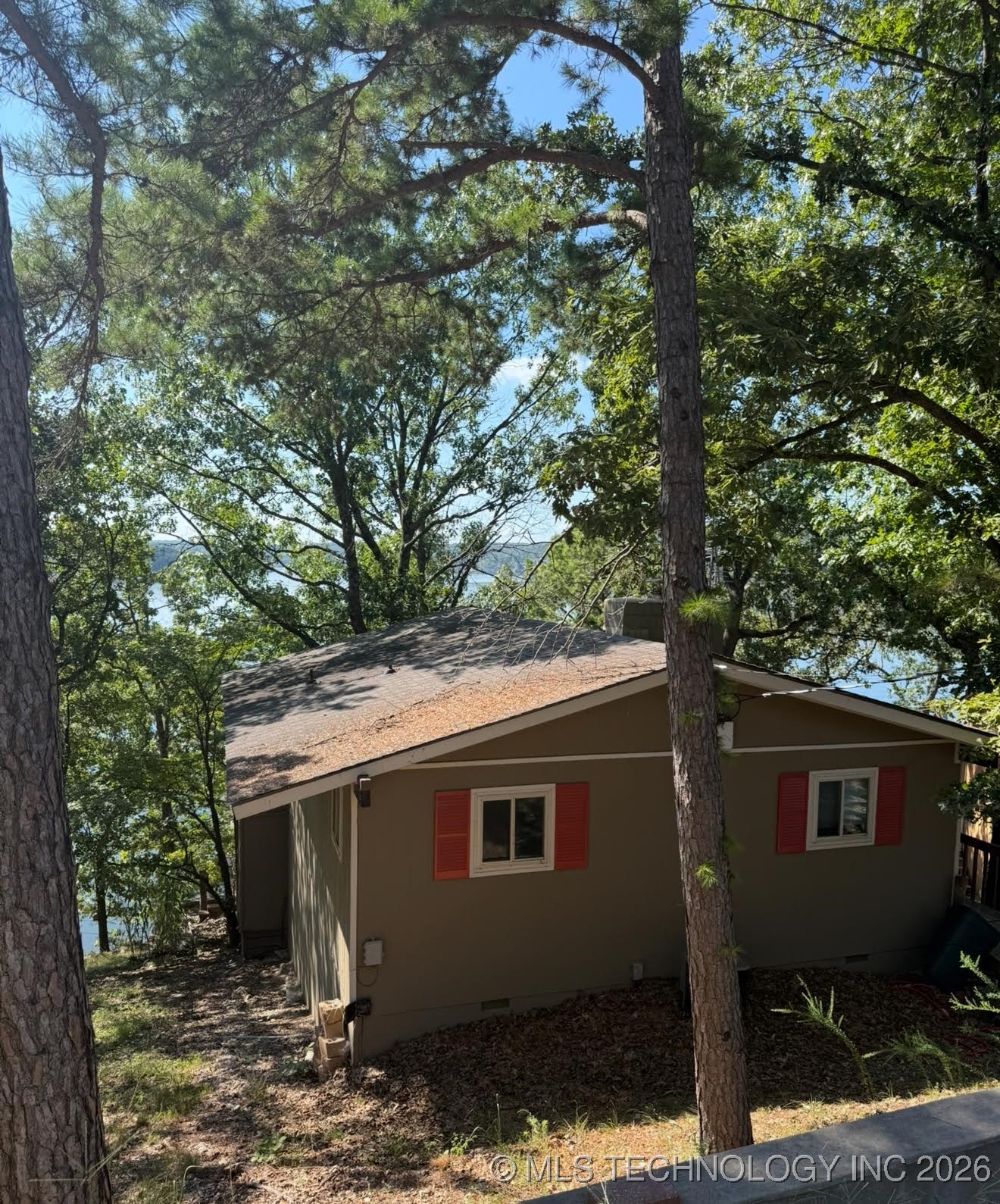 53206 E 341 Loop Property Photo 1