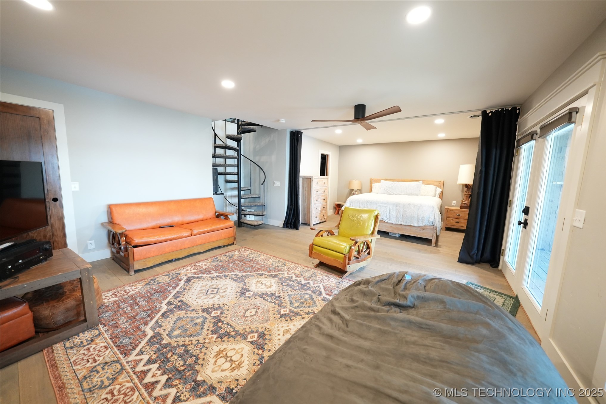 53206 E 341 Loop Property Photo 25