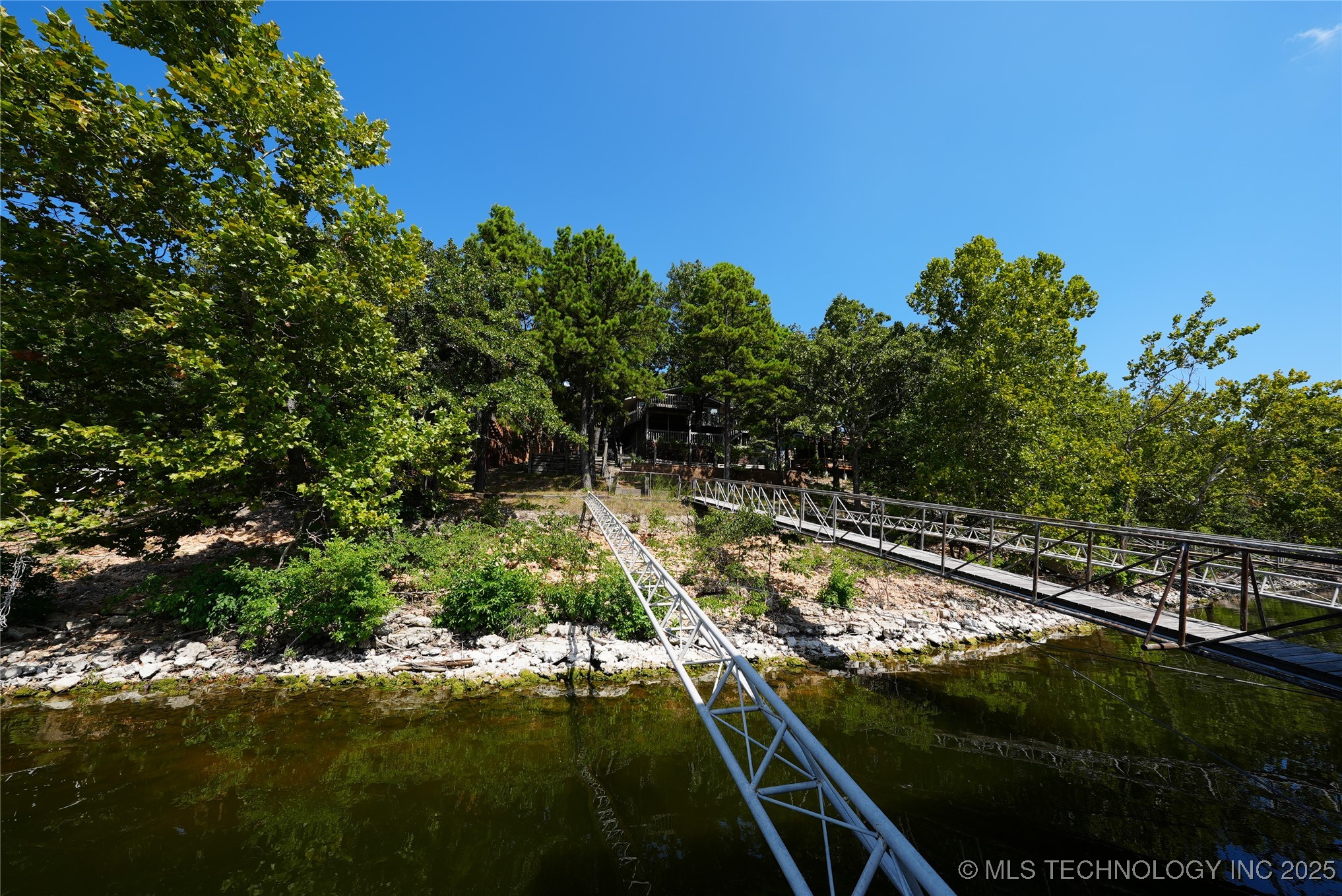 53206 E 341 Loop Property Photo 36