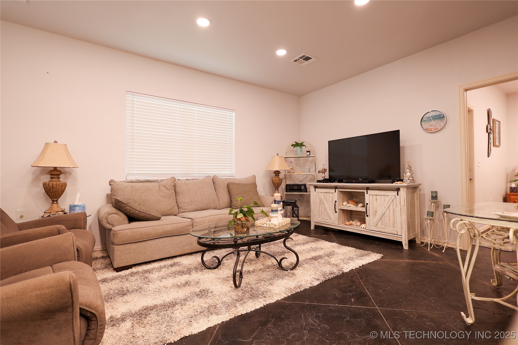 253 Bristow Way Property Photo 2