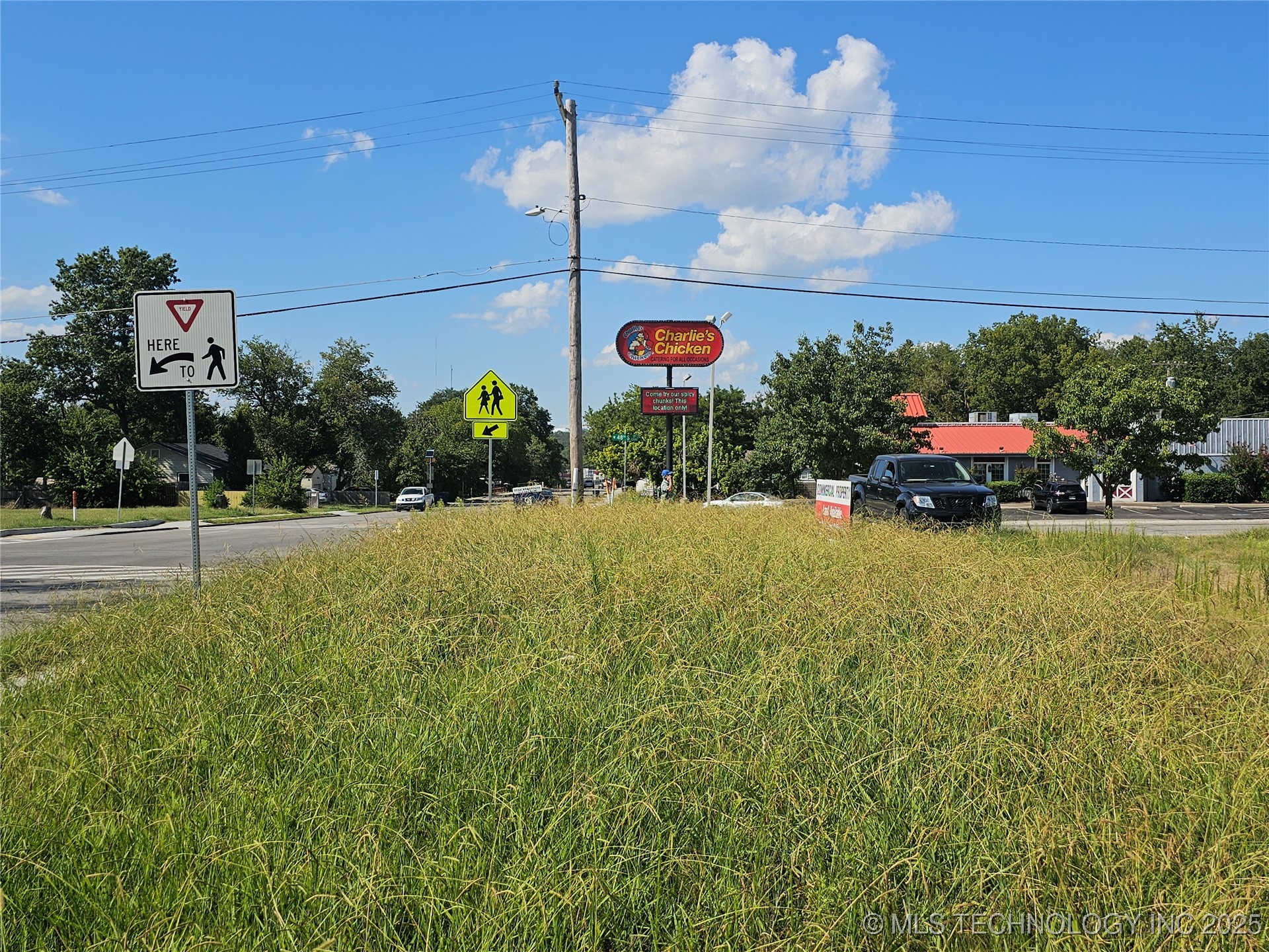 4801 S 33rd Avenue W Property Photo 1