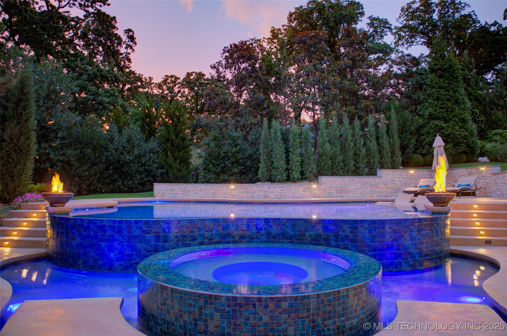 6619 E 109th Street Property Photo 3