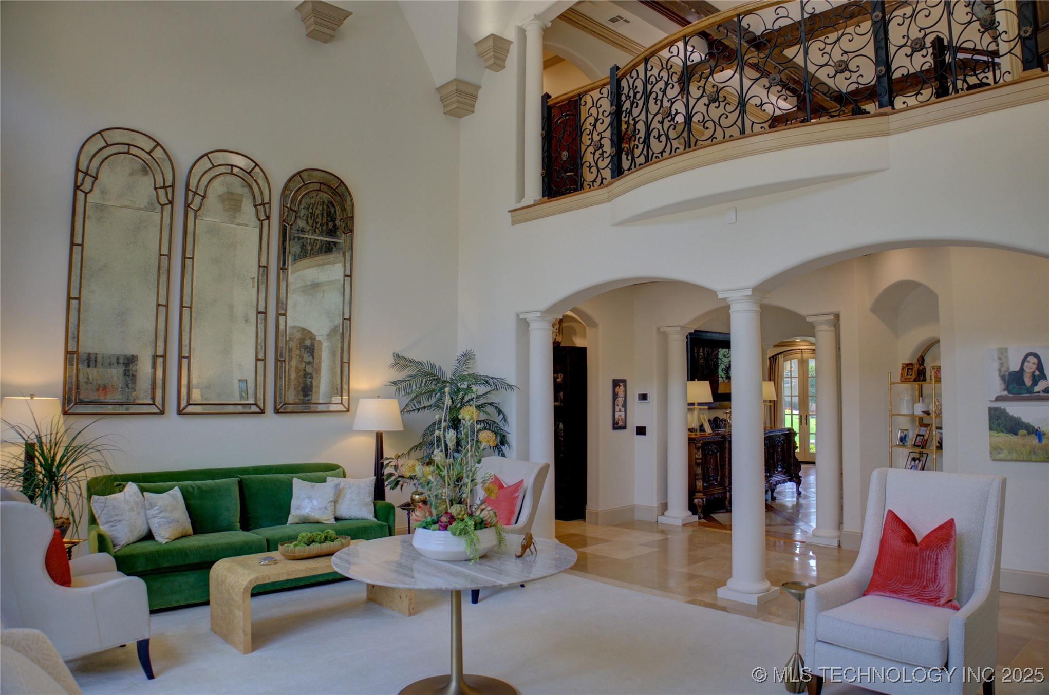 6619 E 109th Street Property Photo 8