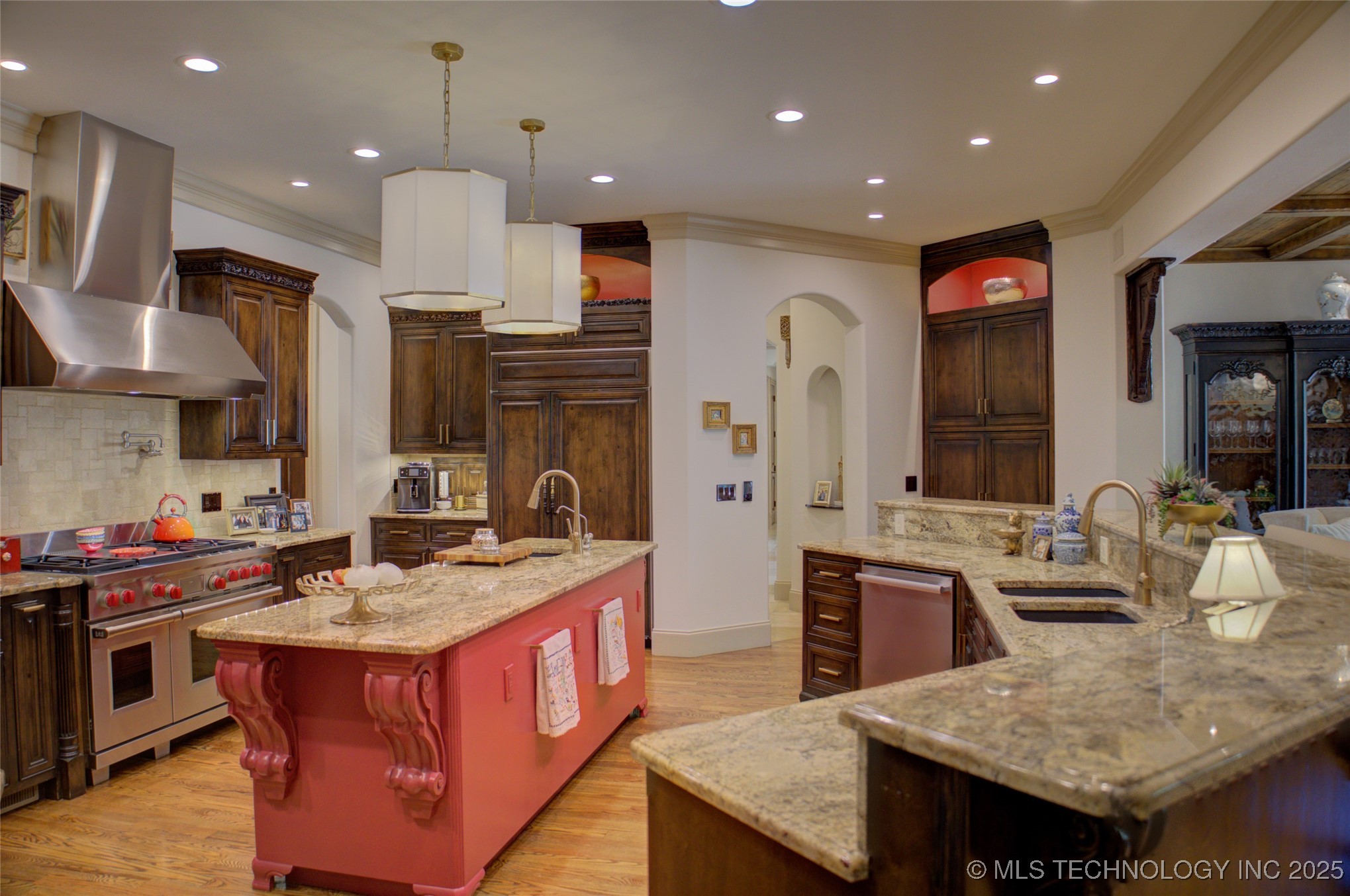 6619 E 109th Street Property Photo 14