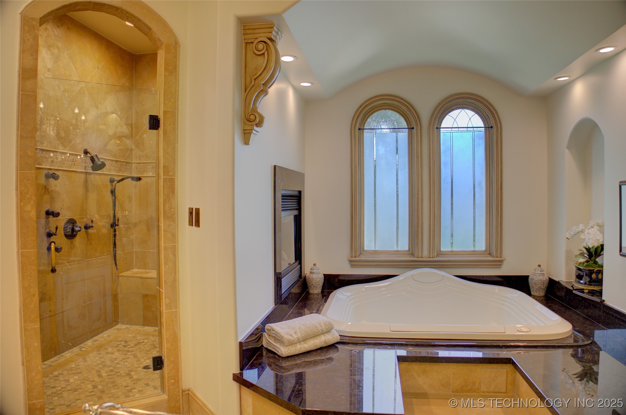 6619 E 109th Street Property Photo 28