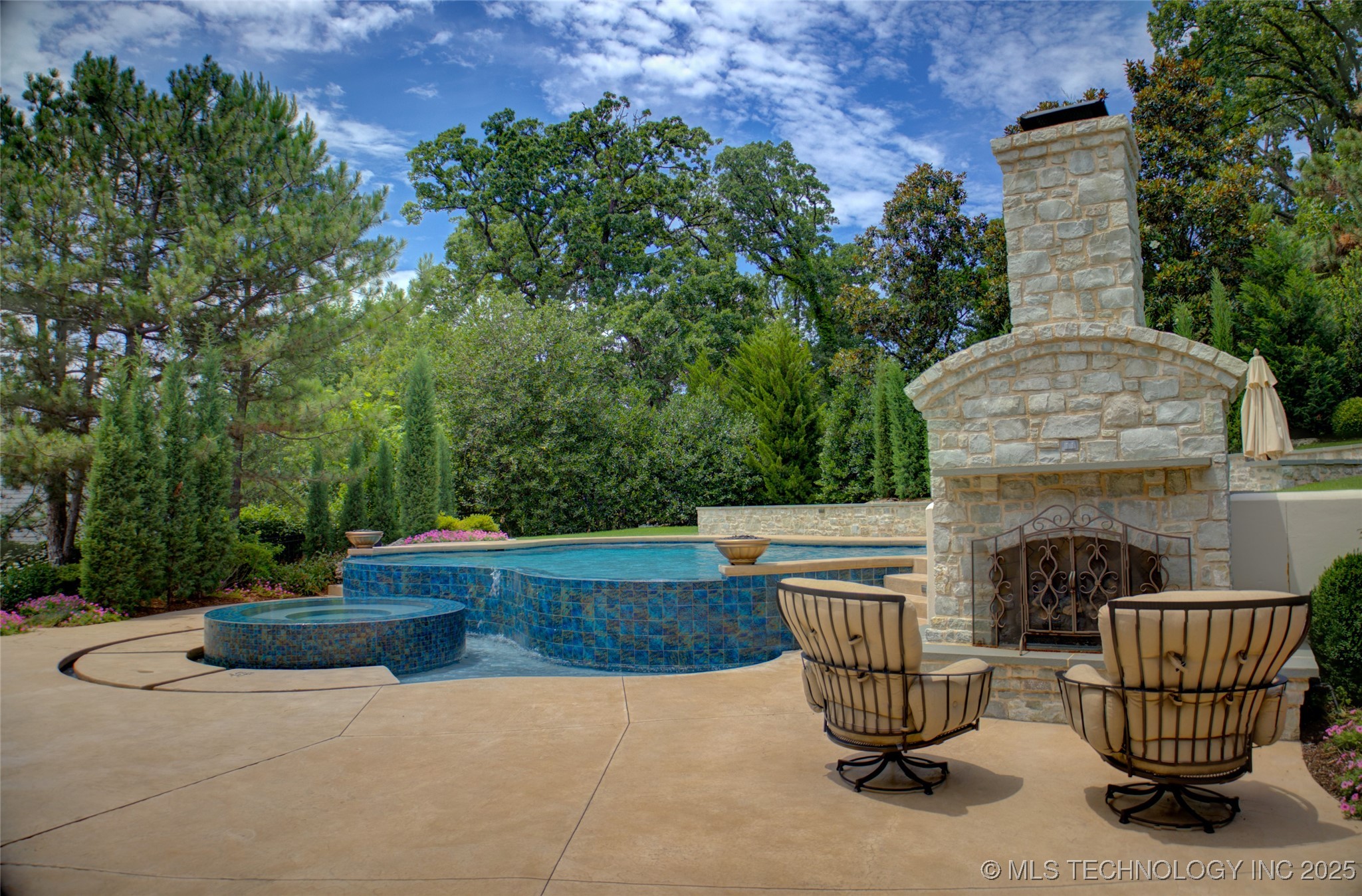 6619 E 109th Street Property Photo 48