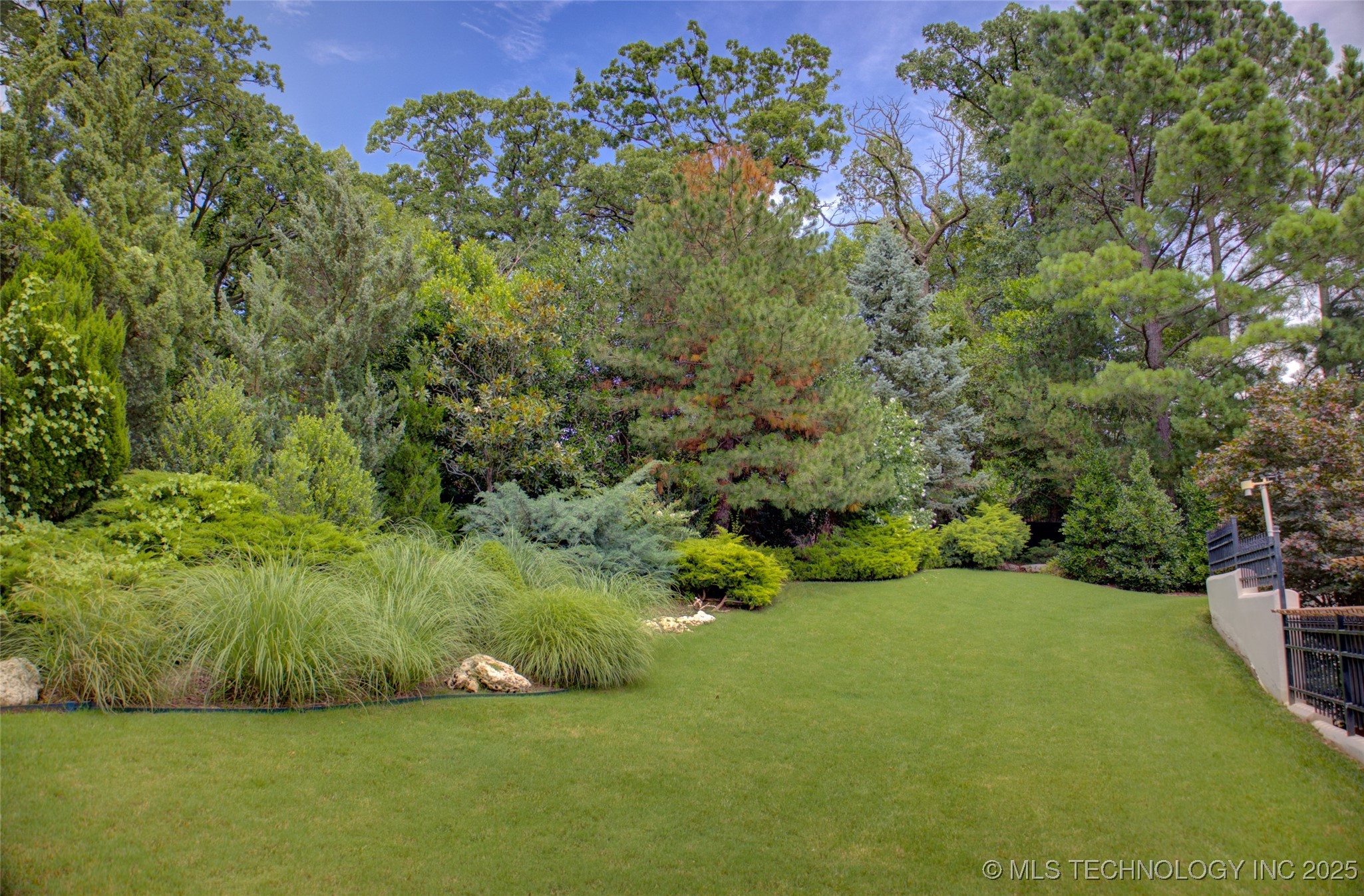 6619 E 109th Street Property Photo 59