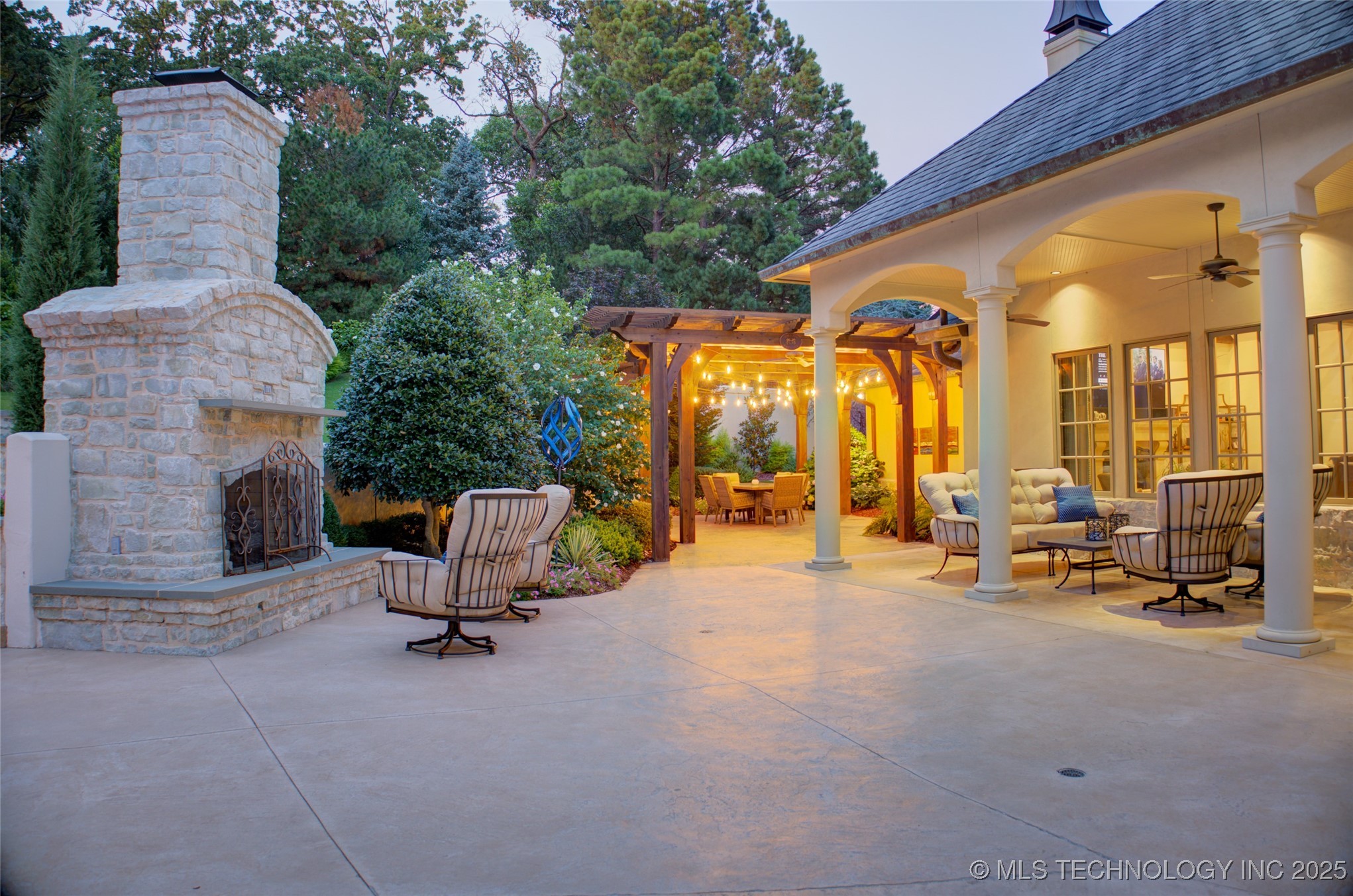 6619 E 109th Street Property Photo 64