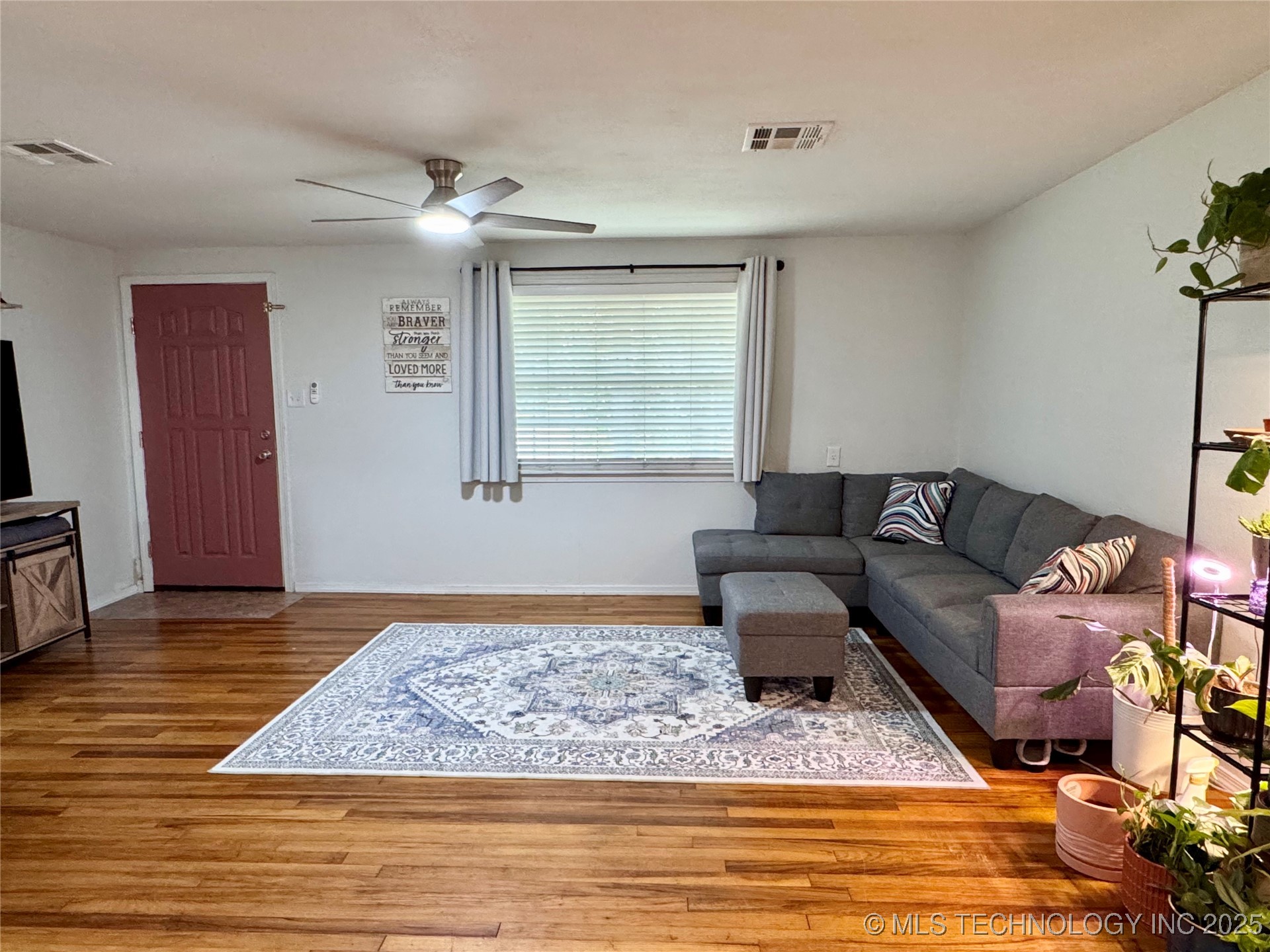 5545 E 412 Highway Property Photo 2