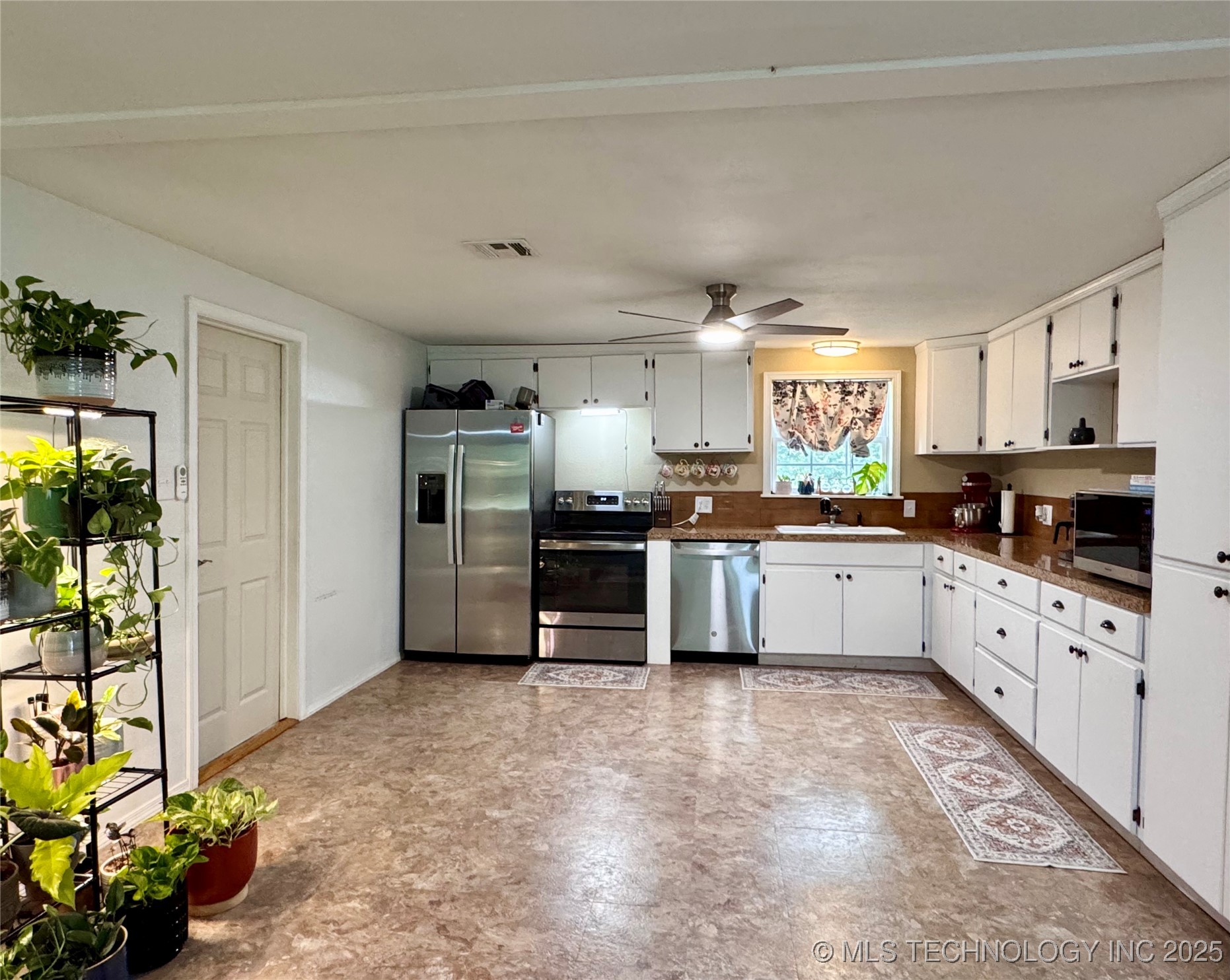 5545 E 412 Highway Property Photo 14