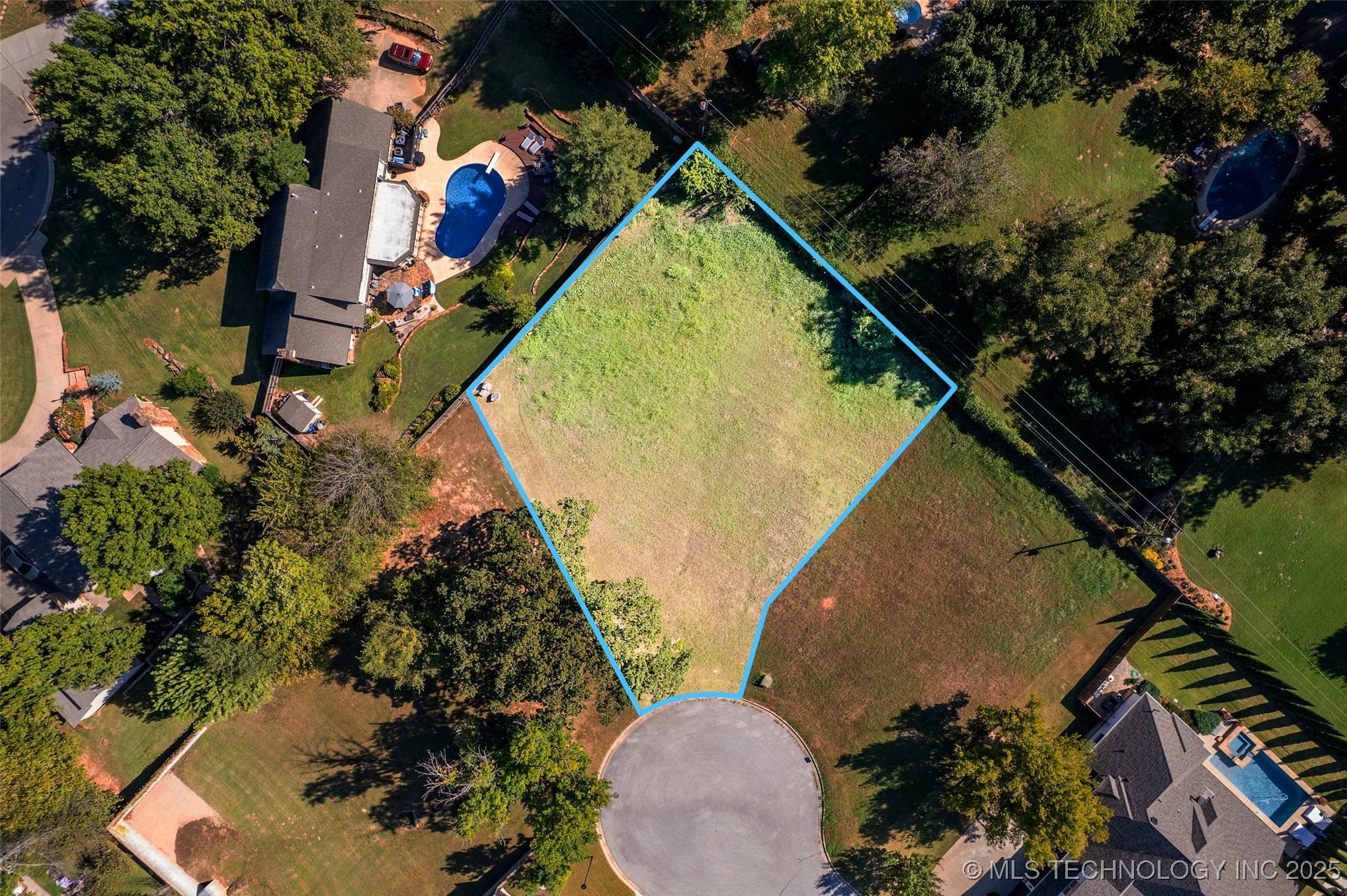 3824 E 103rd Place Property Photo 1