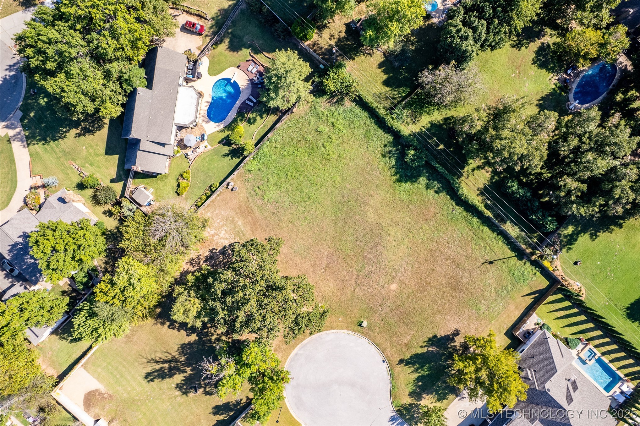 3824 E 103rd Place Property Photo 10