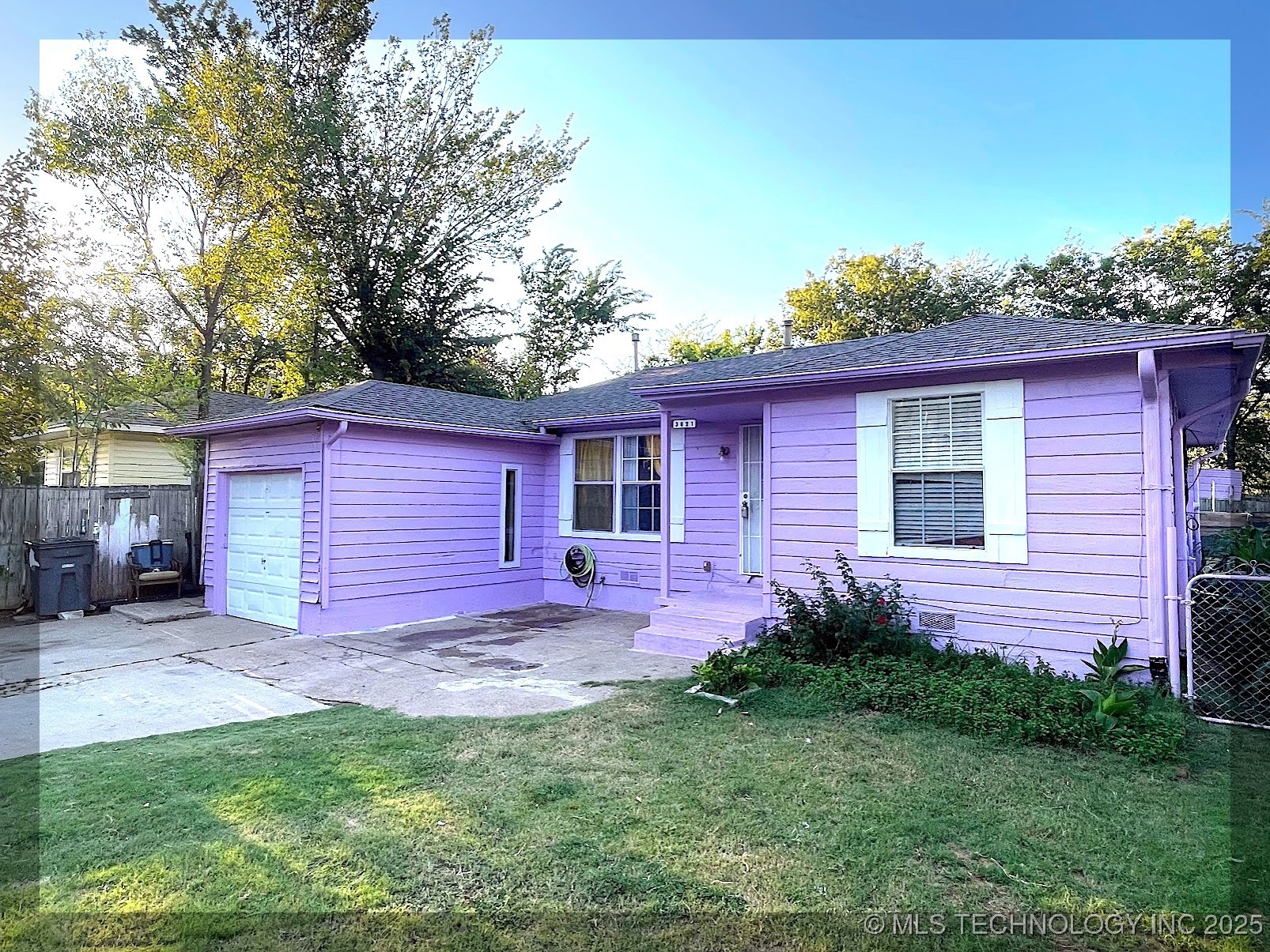 3821 E Xyler Street Property Photo 1