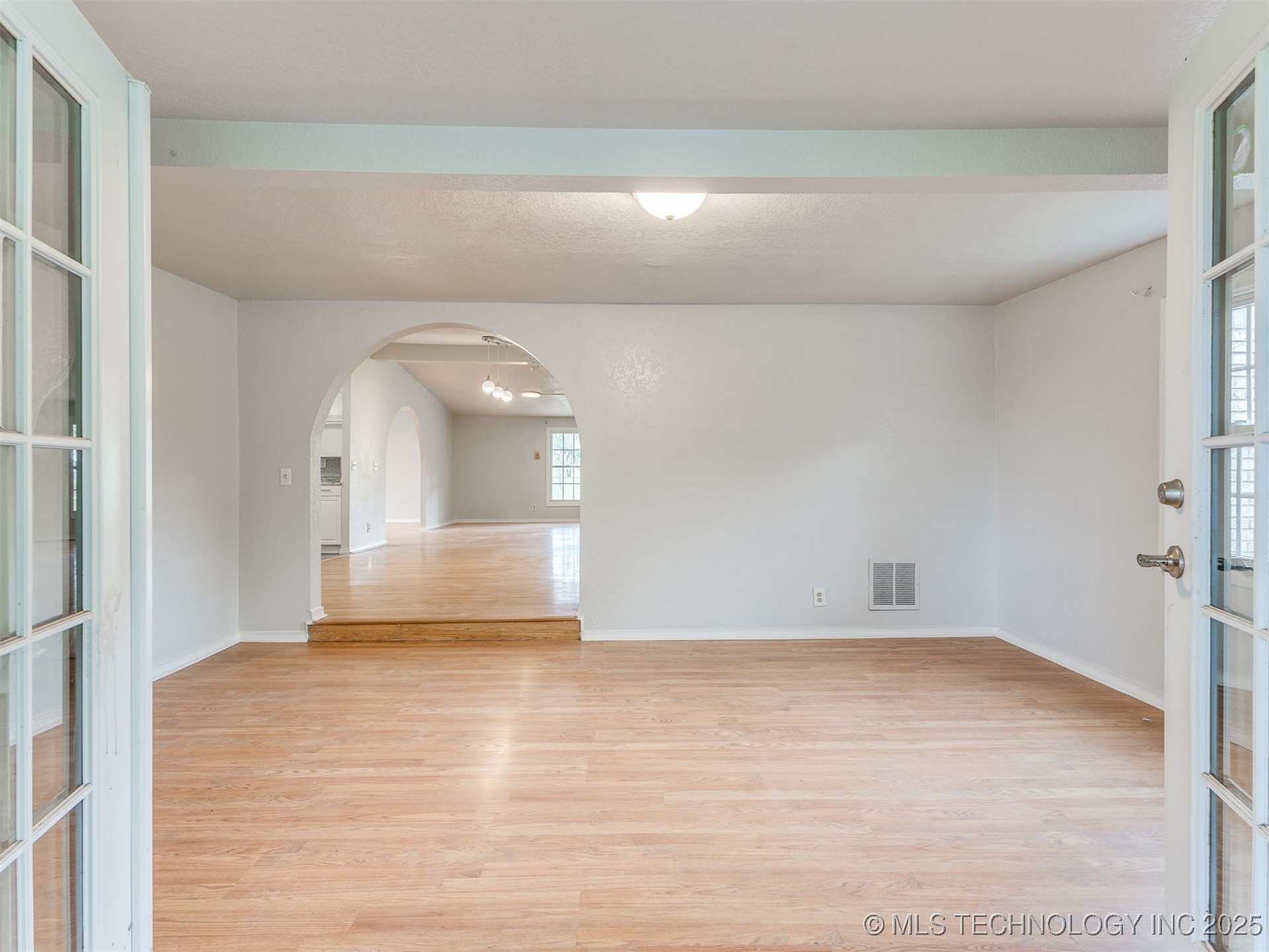 9750 S 4060 Road Property Photo 12