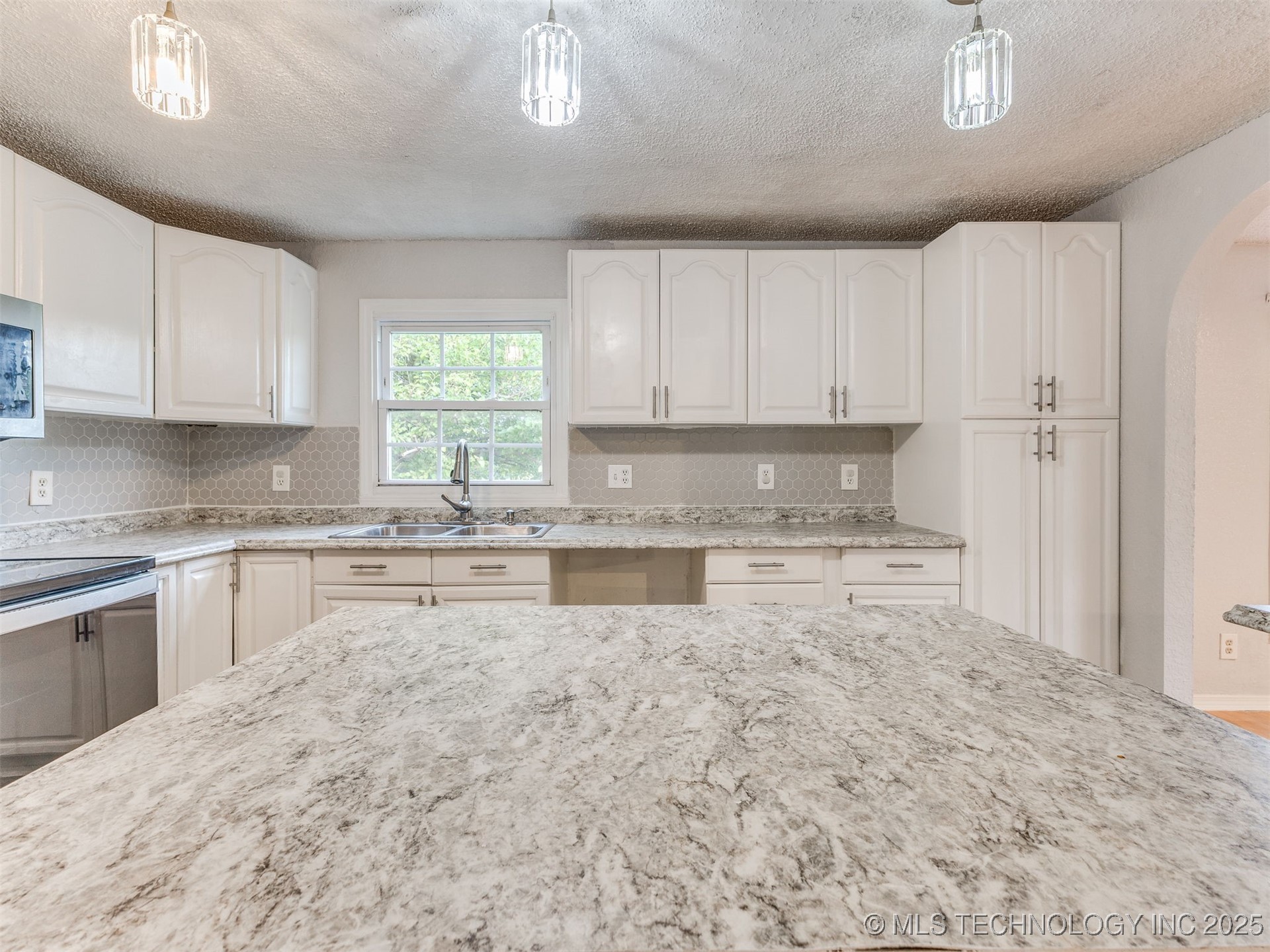 9750 S 4060 Road Property Photo 15