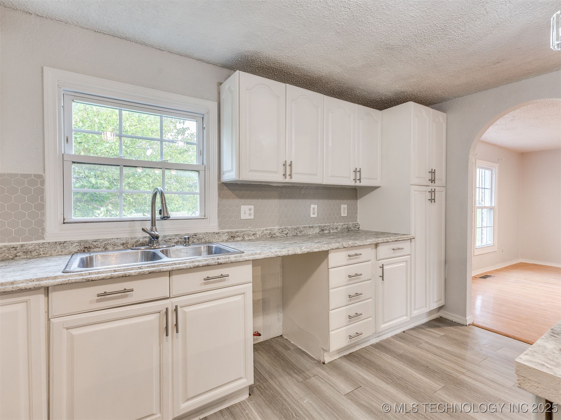 9750 S 4060 Road Property Photo 18