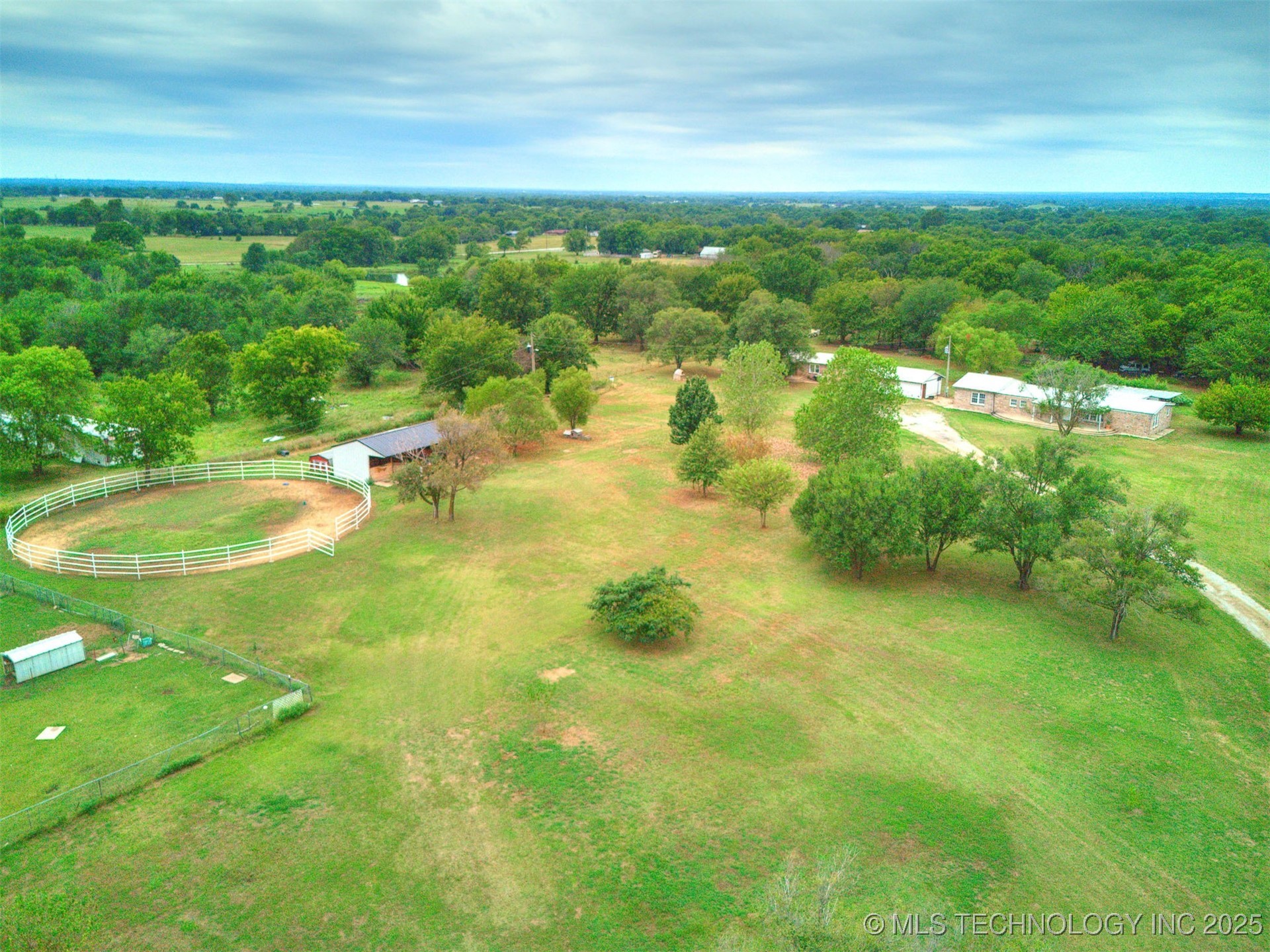 9750 S 4060 Road Property Photo 36