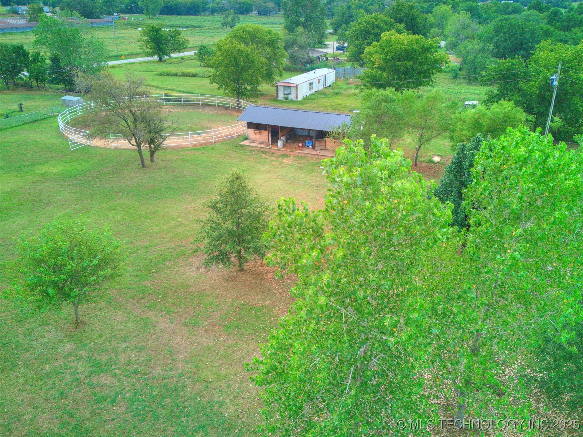 9750 S 4060 Road Property Photo 41