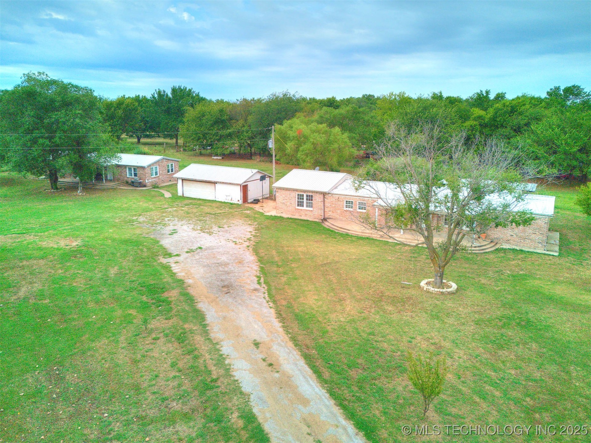9750 S 4060 Road Property Photo 46