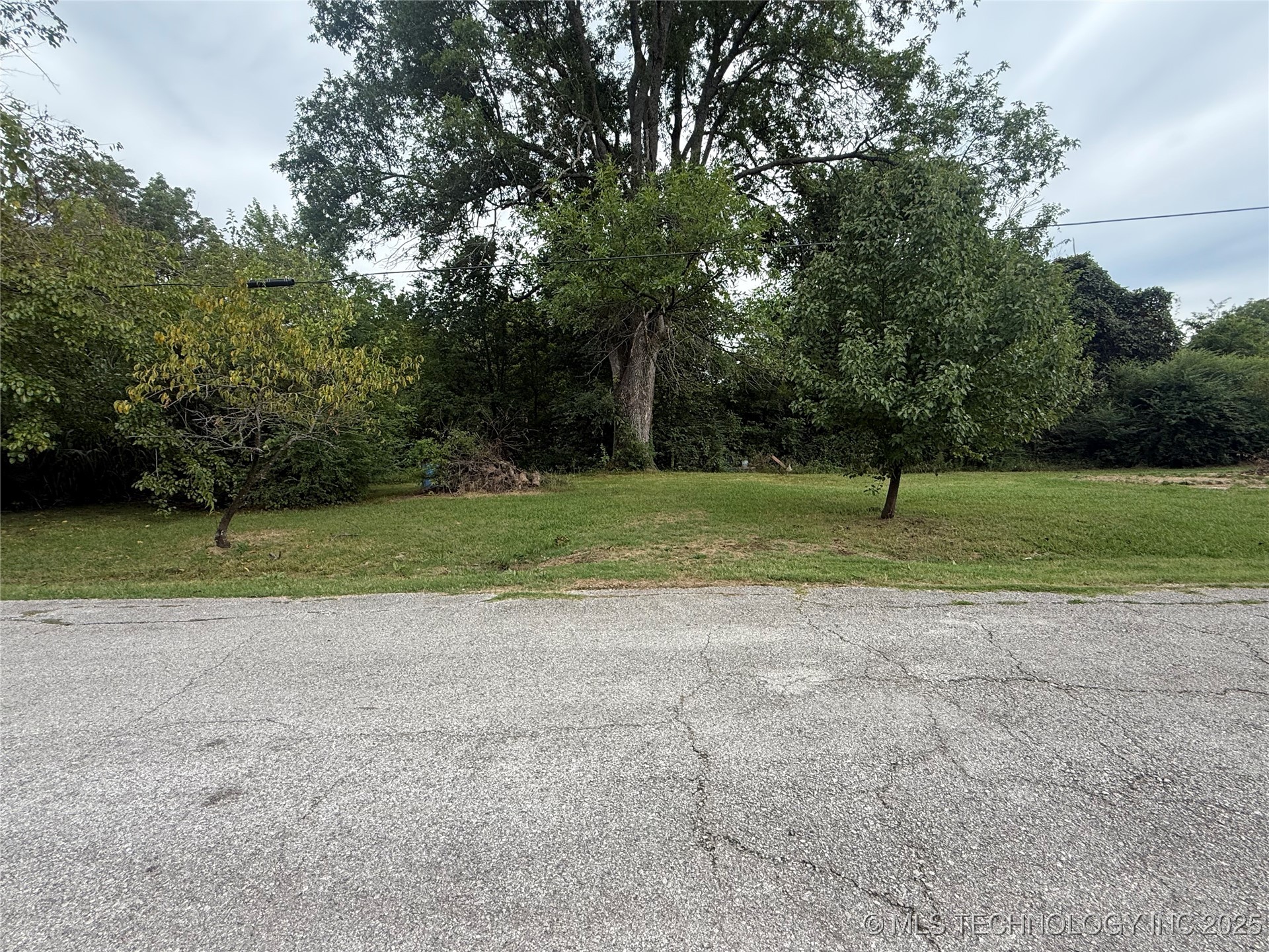 342 S 6th Street Property Photo 1