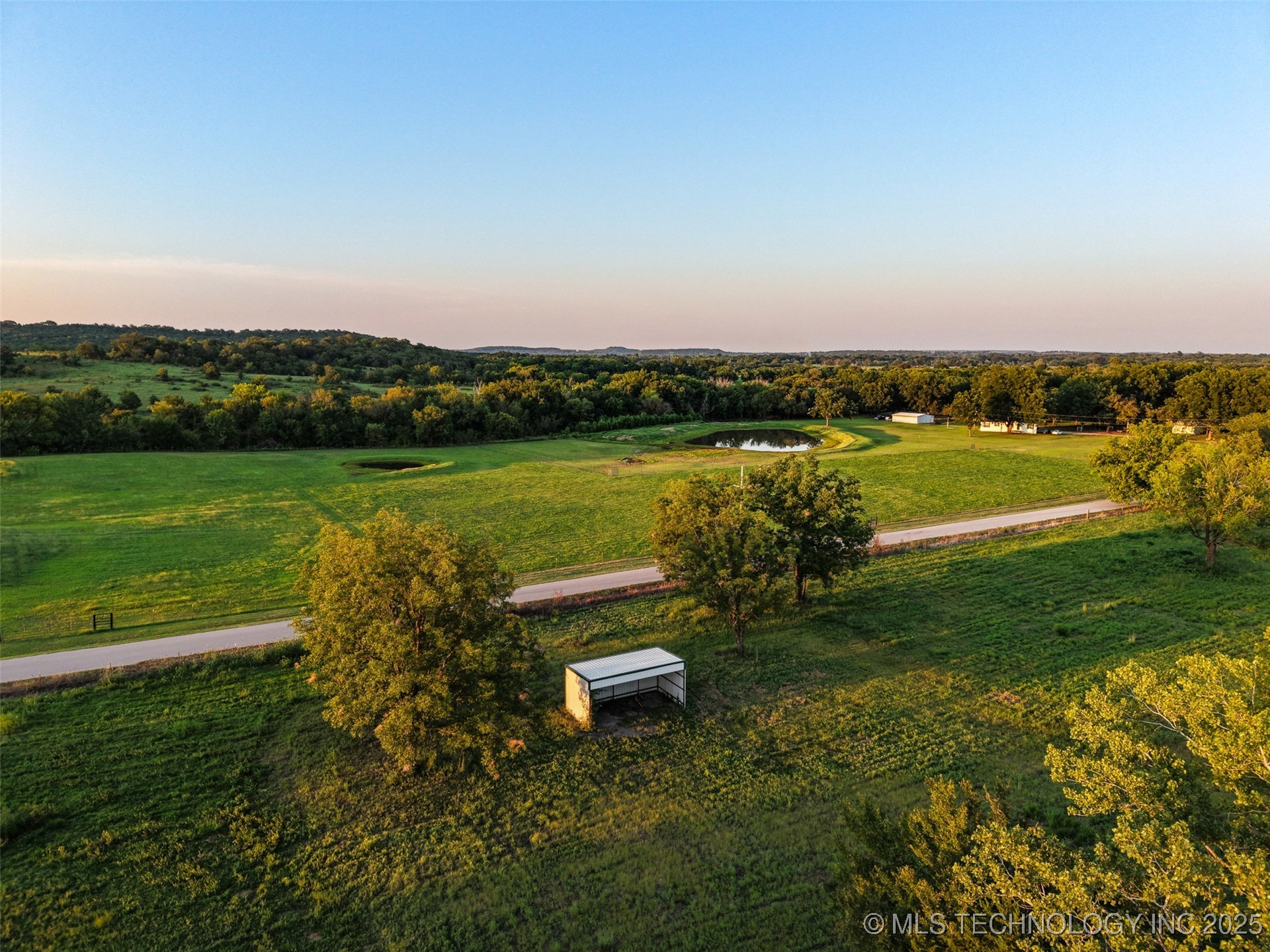 0000 Hackberry Road Property Photo 4